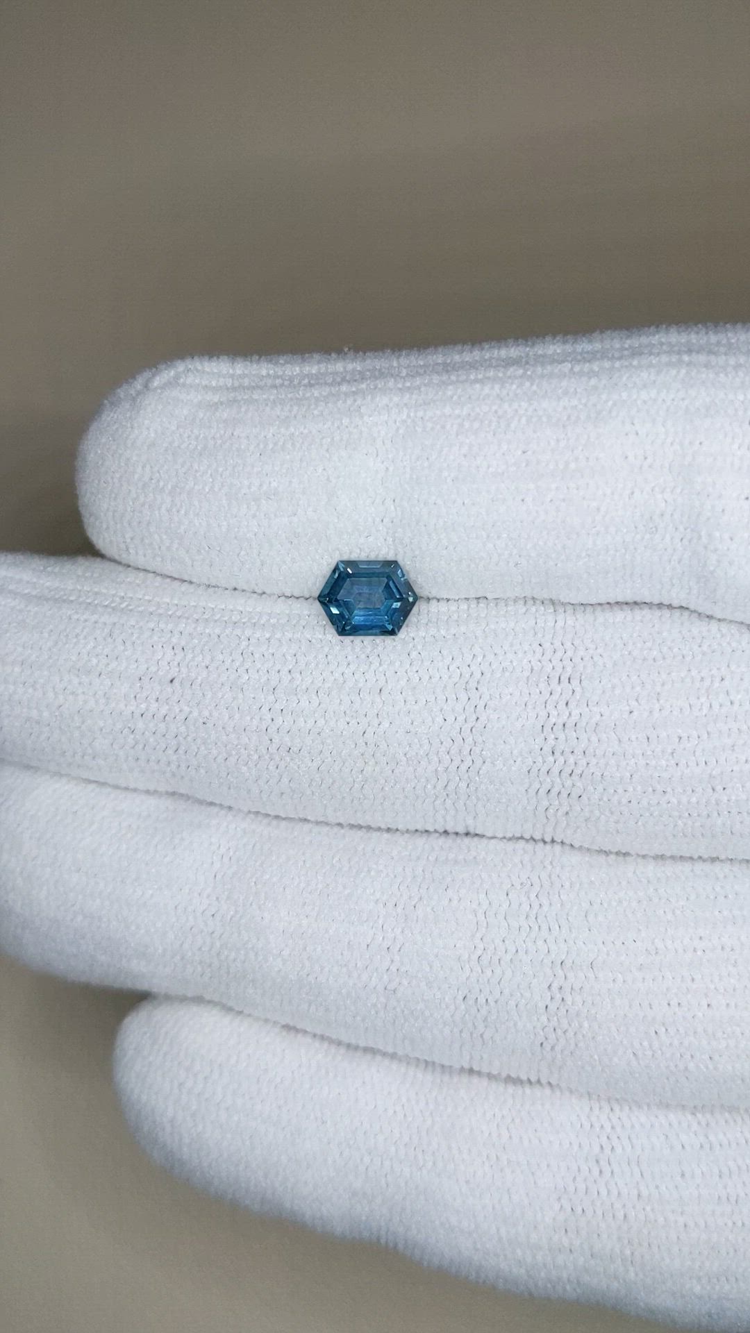 0.94 Ct. Blue Sapphire from Montana Size Video