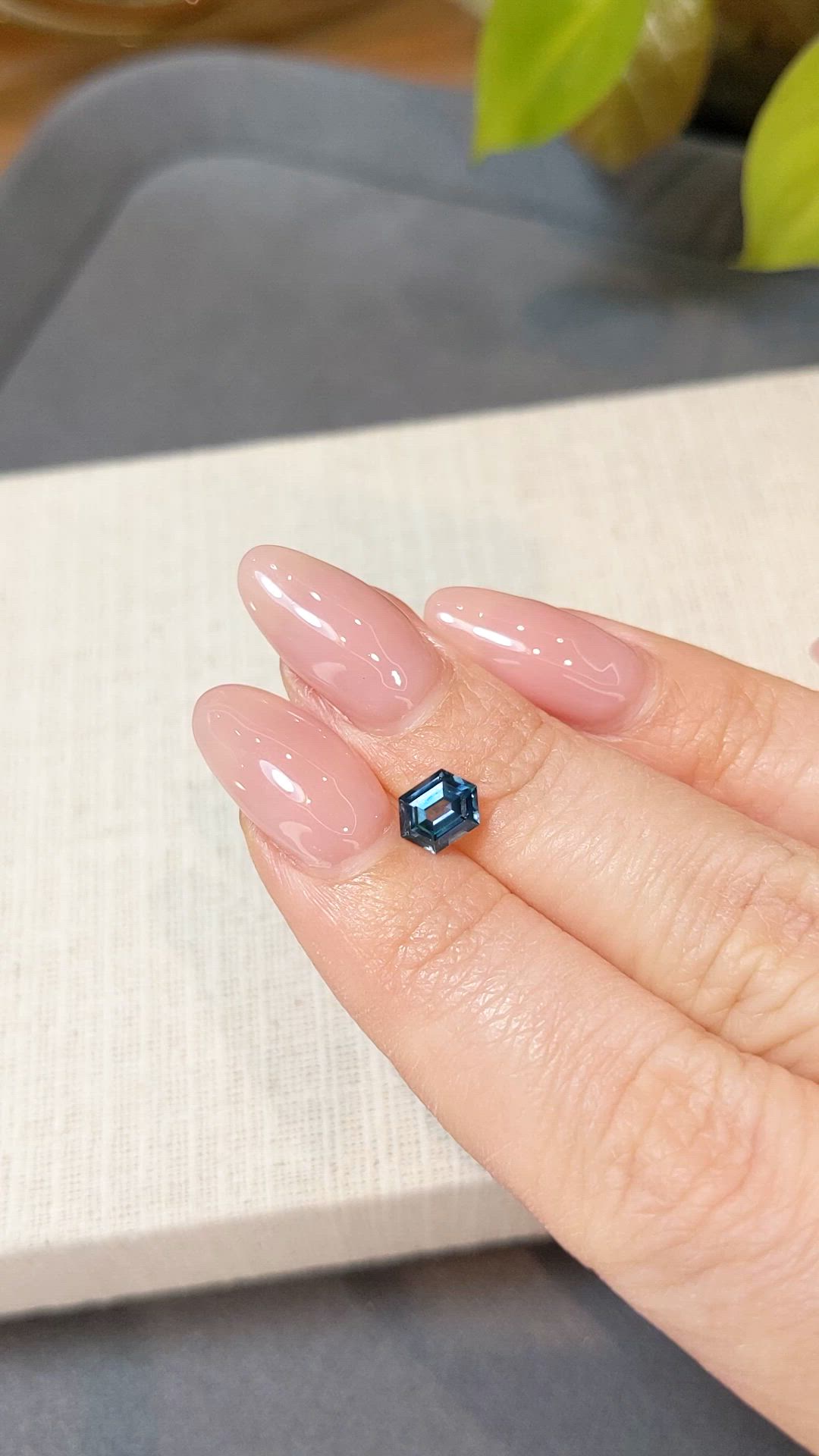 0.94 Ct. Blue Sapphire from Montana Size Video