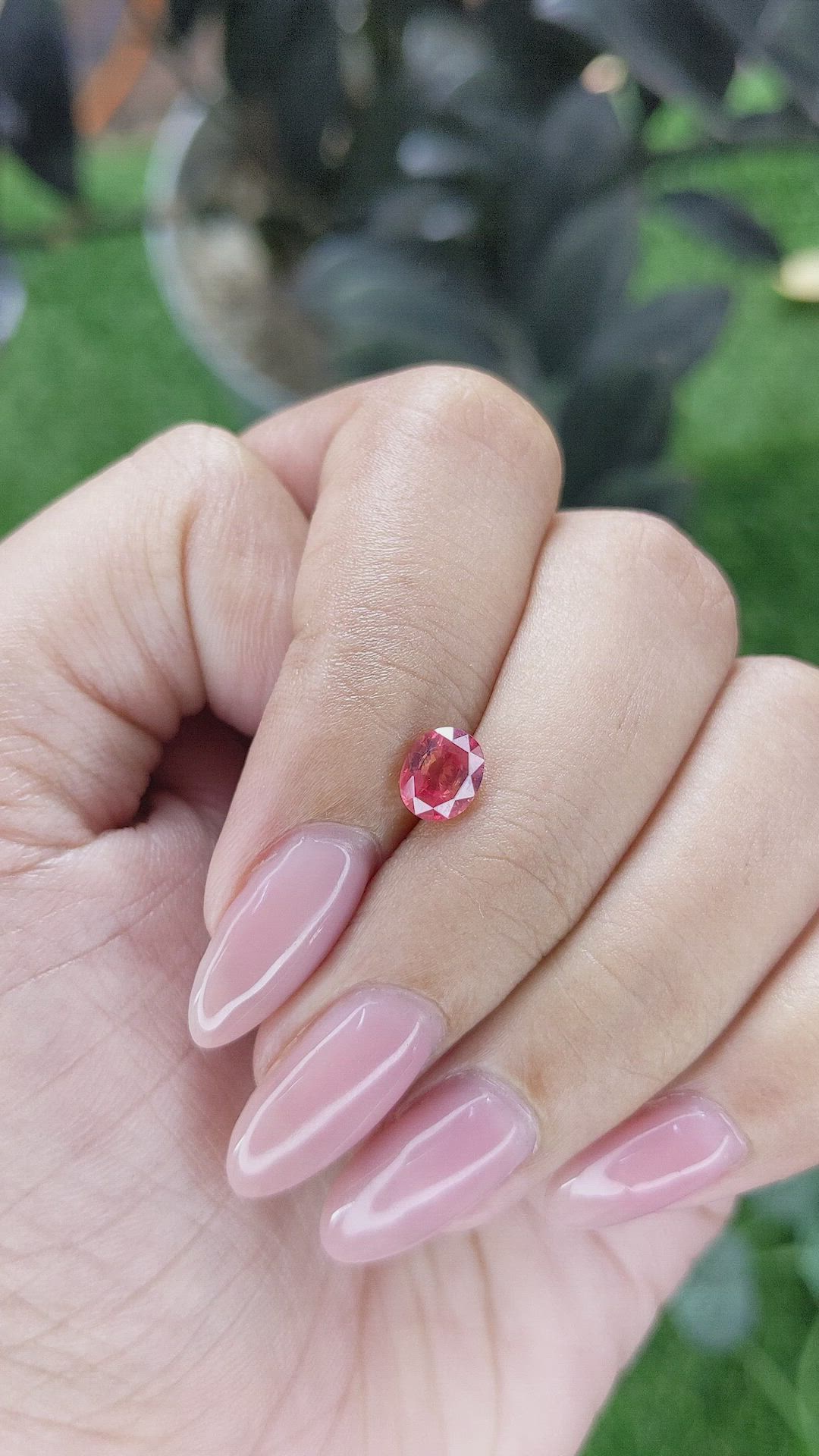 0.96 Ct. Padparadscha Sapphire from Tanzania Size Video