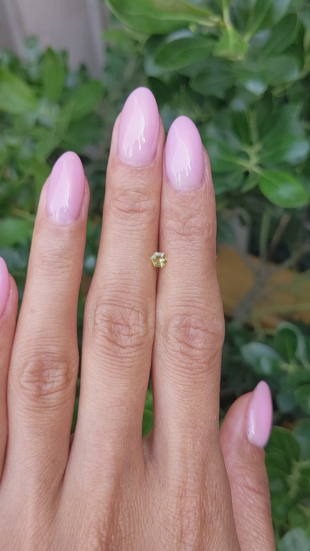 0.23 Ct. Yellowish Green Sapphire from Ceylon (Sri Lanka) Size Video