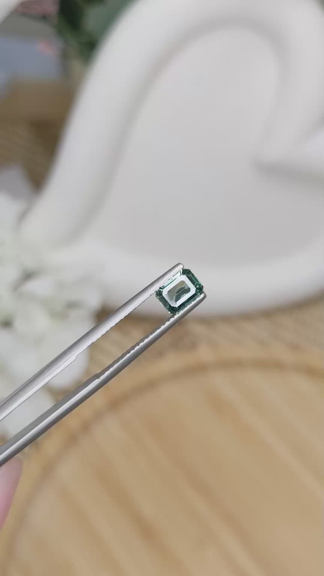 1.04 Ct. Bluish Green Sapphire from Ceylon (Sri Lanka) Size Video