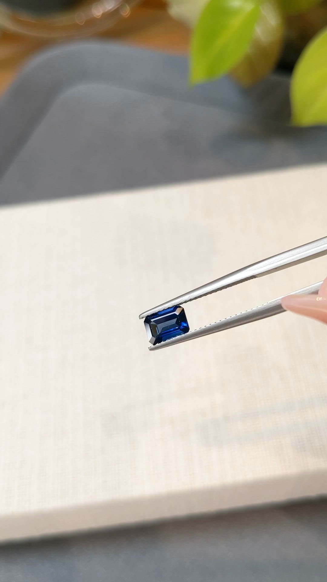 1.21 Ct. Blue Sapphire from Ceylon (Sri Lanka) Size Video