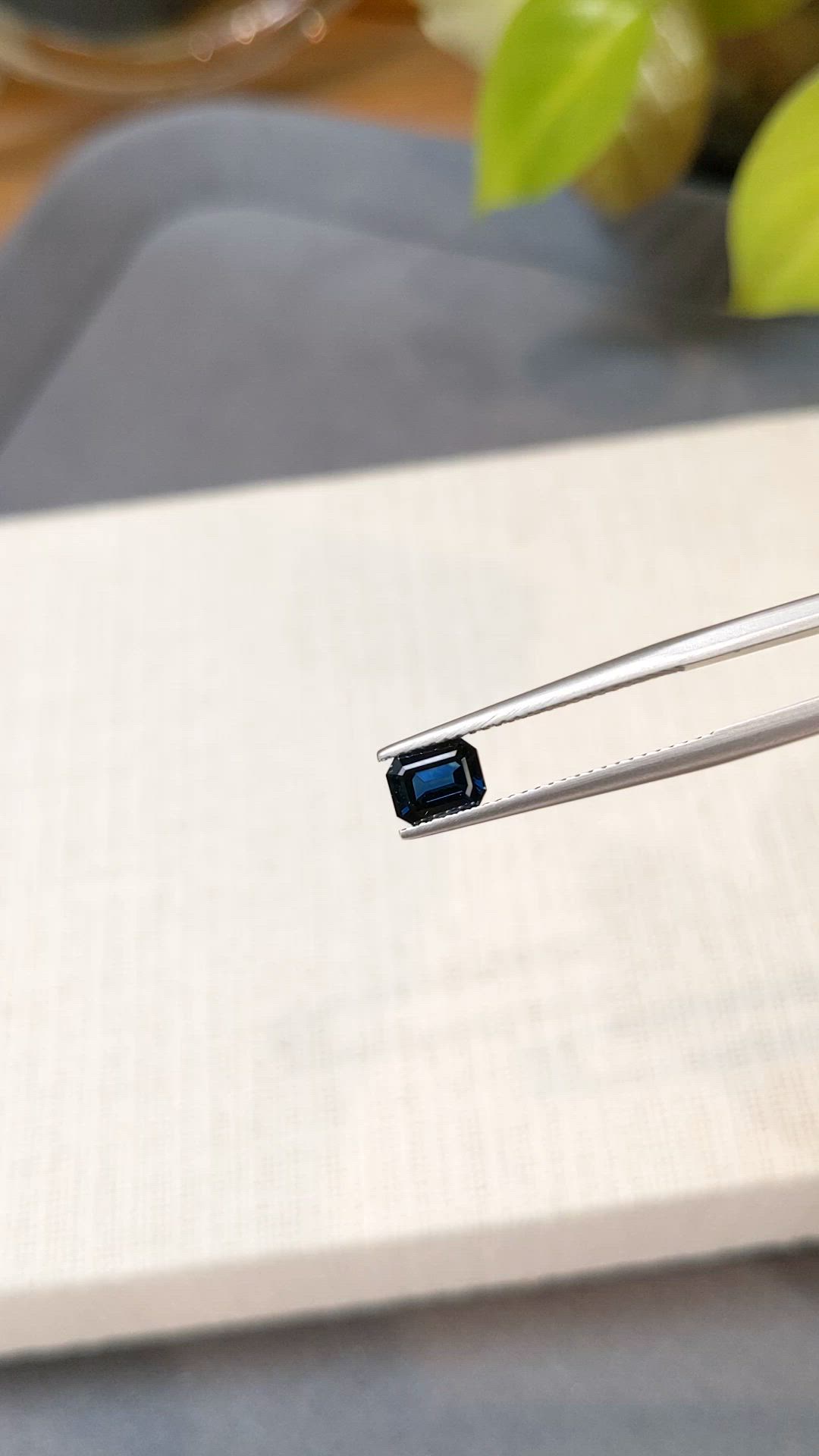 1.02 Ct. Blue Sapphire from Ceylon (Sri Lanka) Size Video