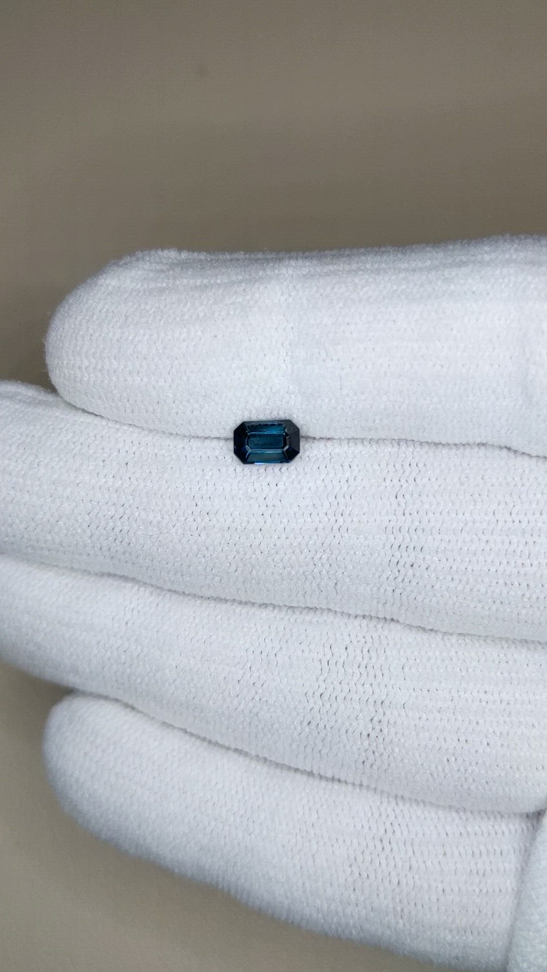 0.69 Ct. Blue Sapphire from Ceylon (Sri Lanka) Size Video