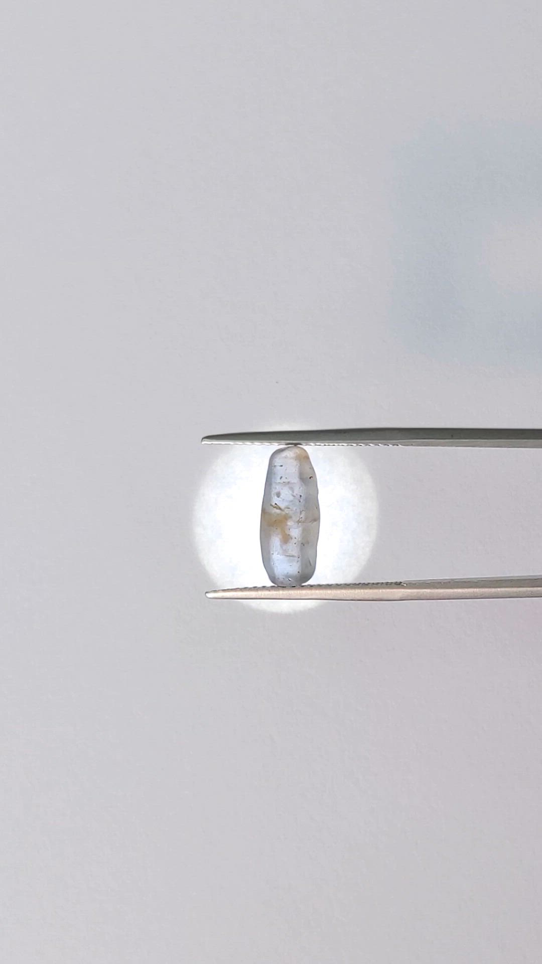 3.82 Ct. Blue Sapphire from Ceylon (Sri Lanka) Size Video