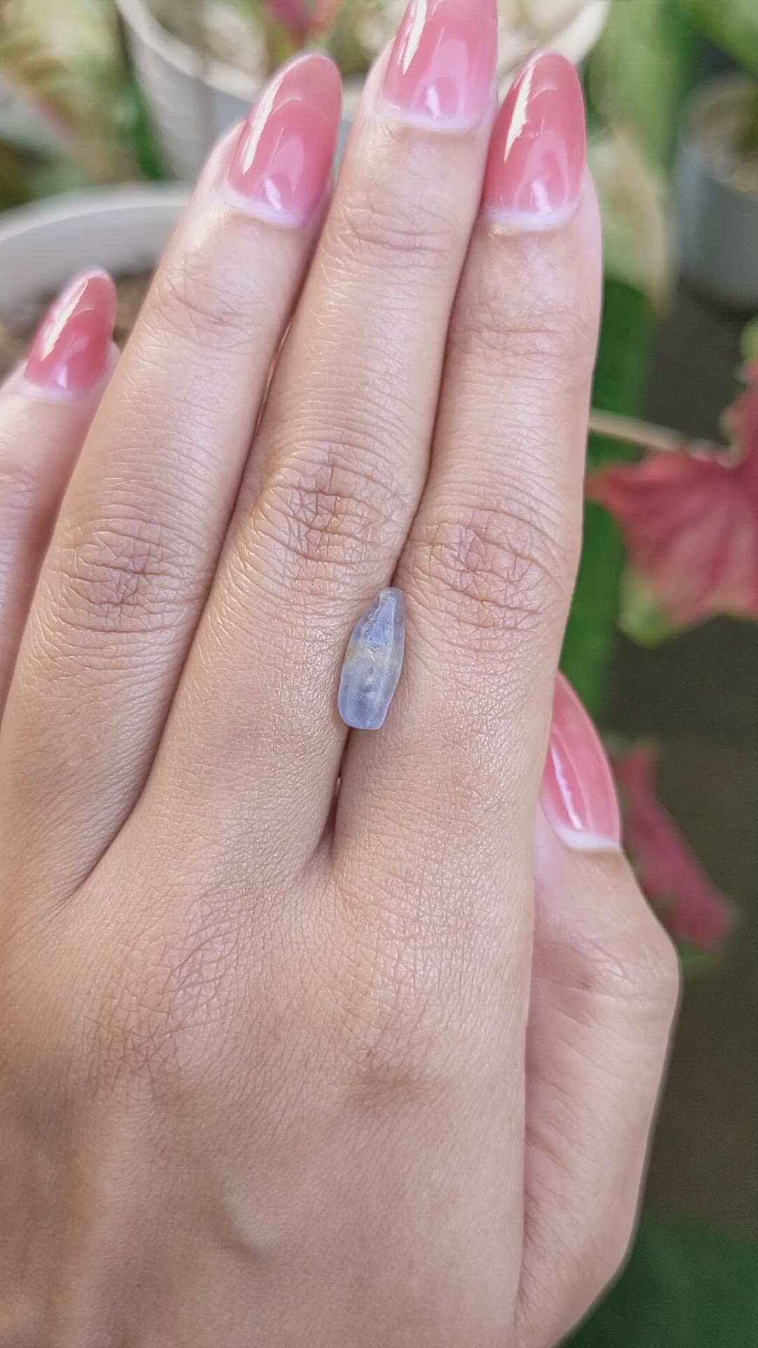 3.82 Ct. Blue Sapphire from Ceylon (Sri Lanka) Size Video