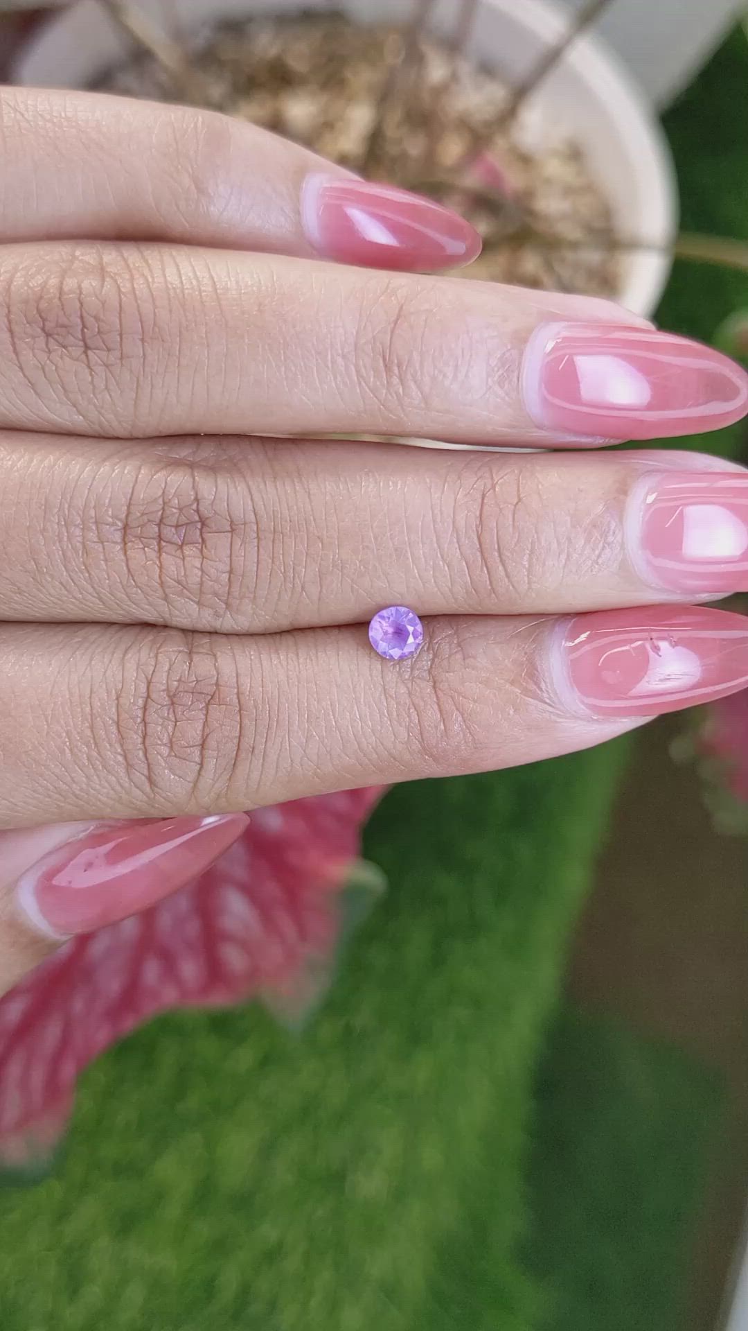 0.46 Ct. Pinkish Purple Sapphire from Ceylon (Sri Lanka) Size Video