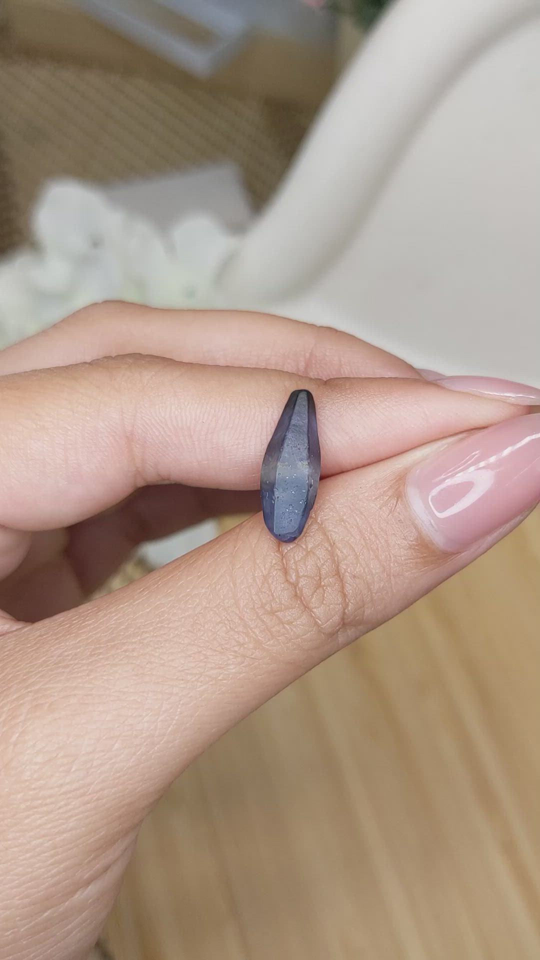 4.89 Ct. Blue Sapphire from Ceylon (Sri Lanka) Size Video