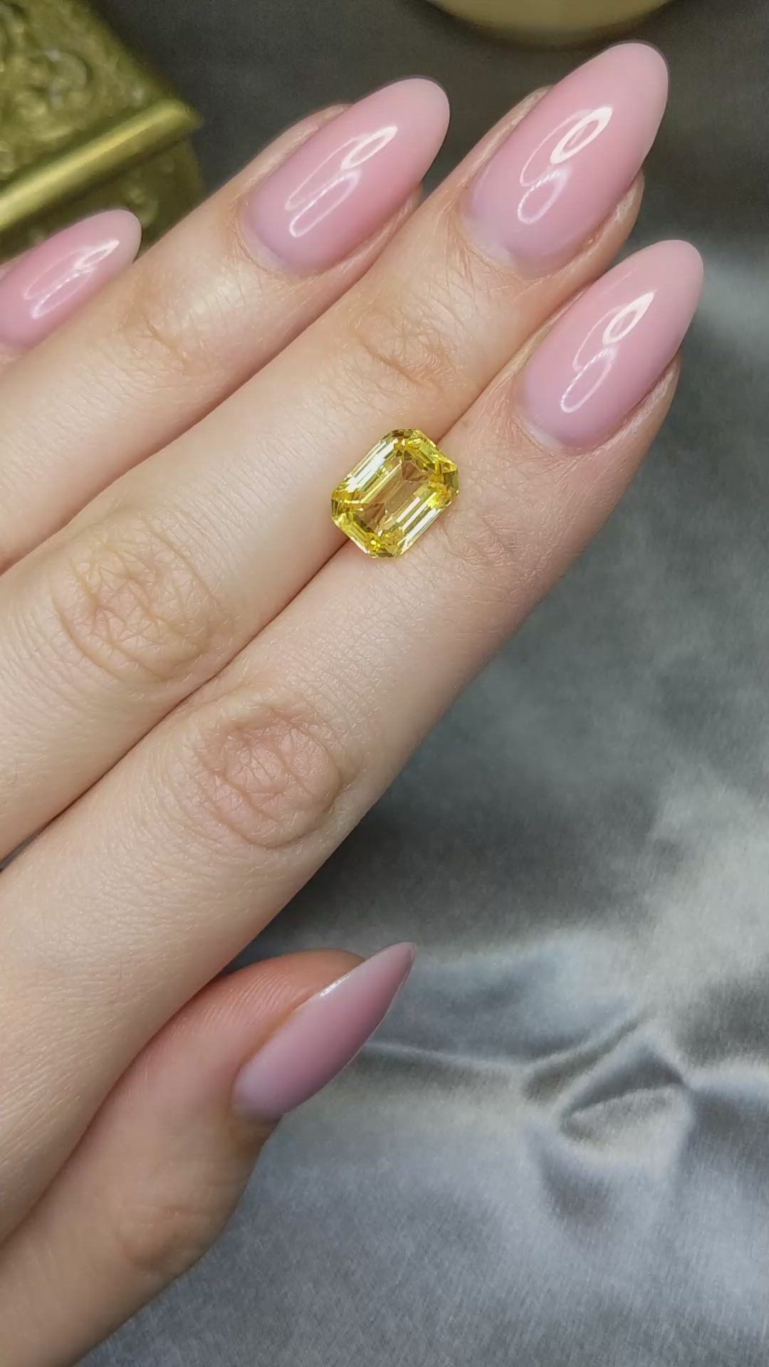 5.06 Ct. Yellow Sapphire from Ceylon (Sri Lanka) Size Video