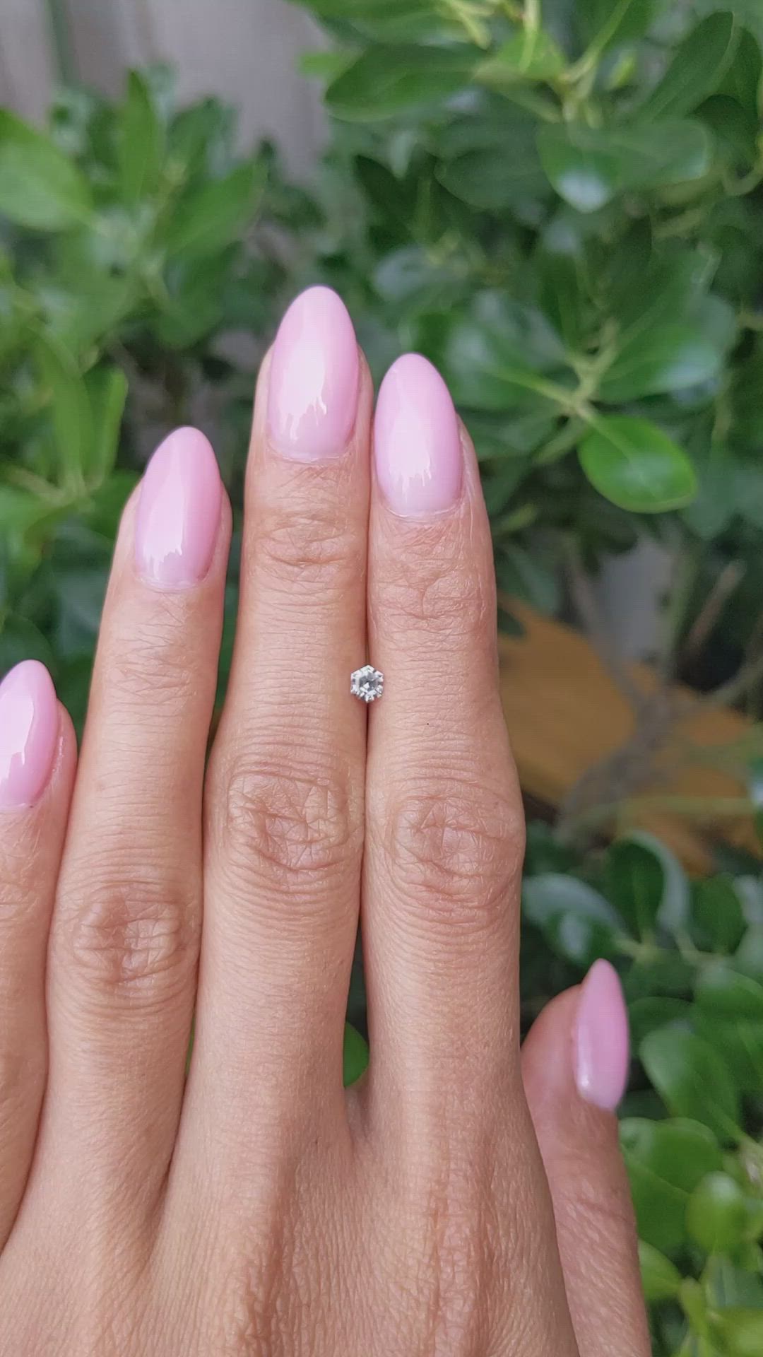 0.25 Ct. Brown Sapphire from Ceylon (Sri Lanka) Size Video