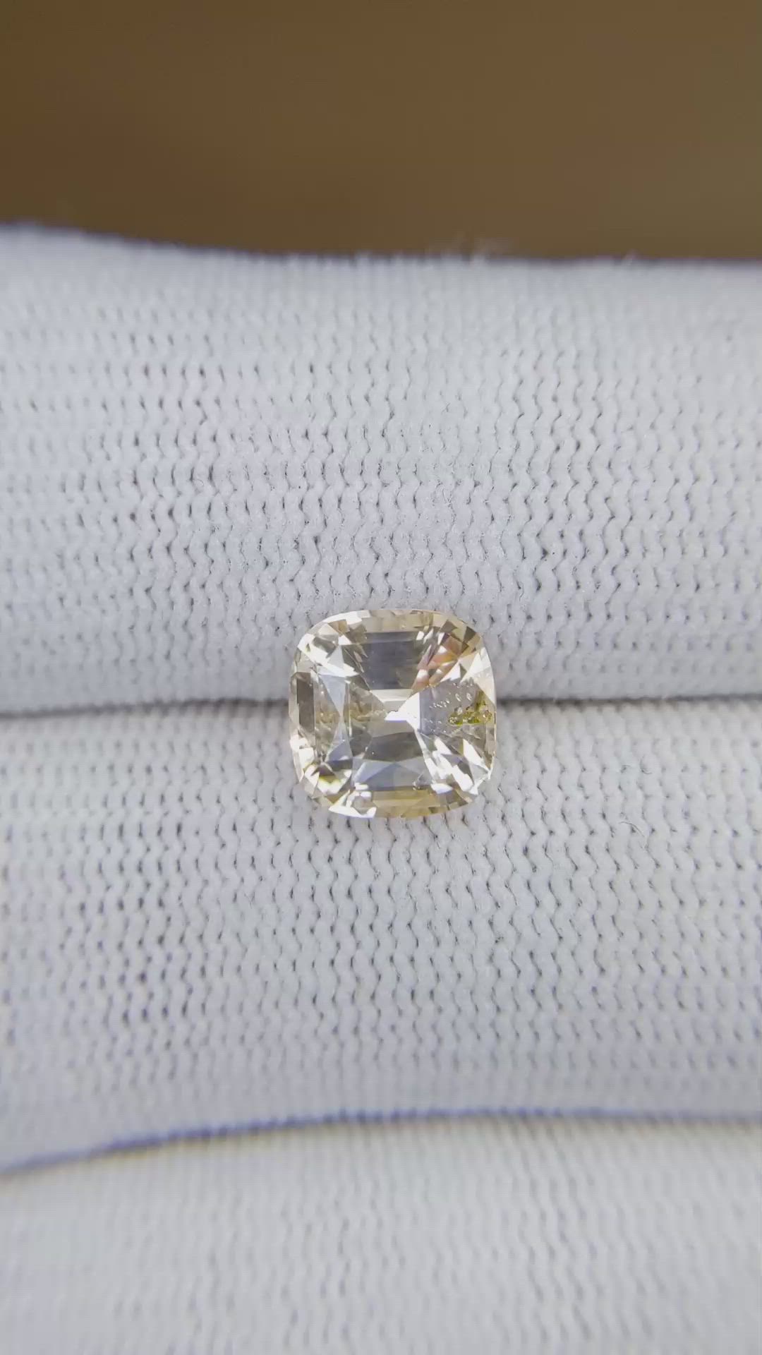 3.03 Ct. Peach Sapphire from Ceylon (Sri Lanka) Size Video