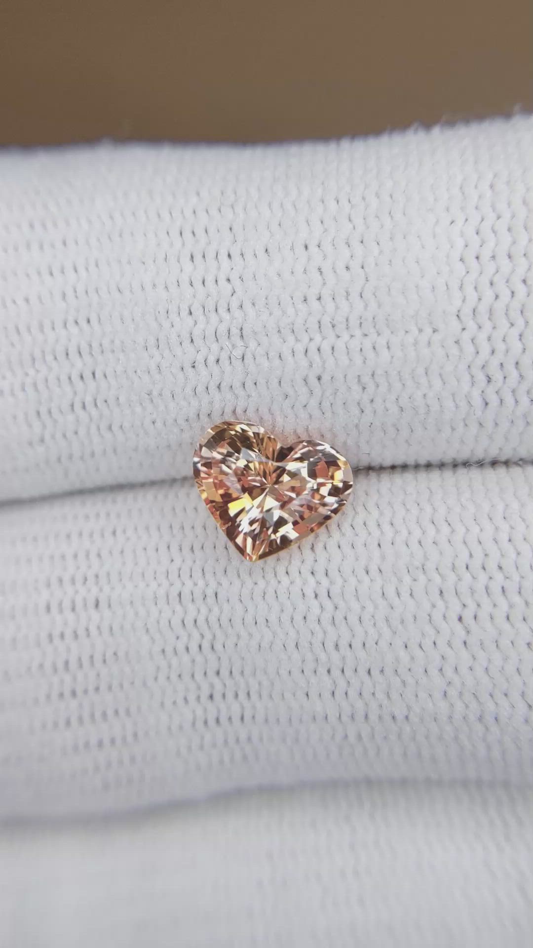2.05 Ct. Padparadscha Sapphire from Ceylon (Sri Lanka) Size Video