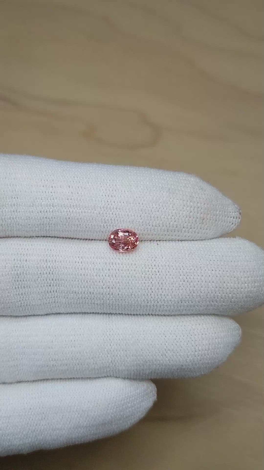 1.22 Ct. Padparadscha Sapphire from Ceylon (Sri Lanka) Size Video