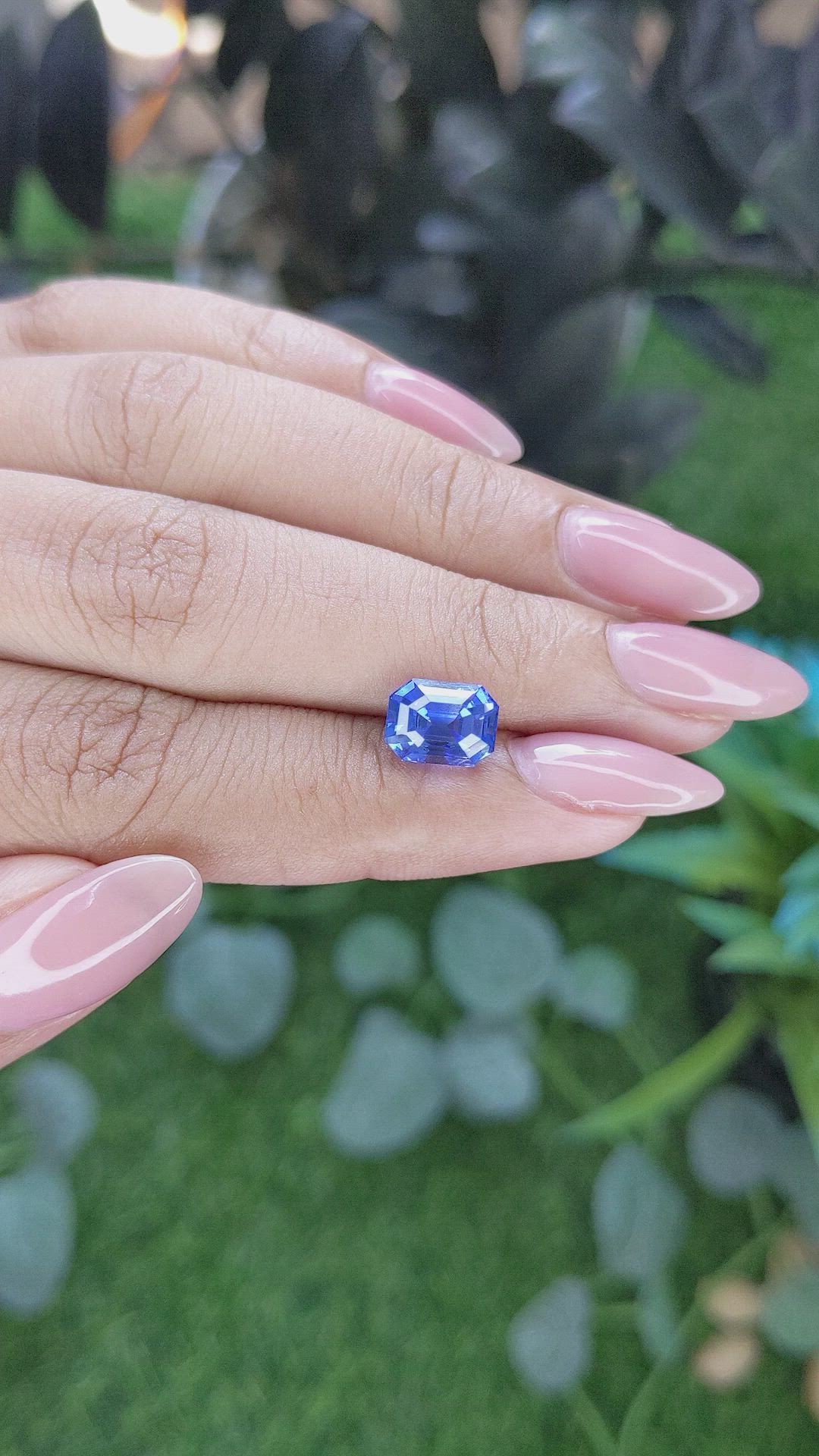 3.09 Ct. Blue Sapphire from Ceylon (Sri Lanka) Size Video