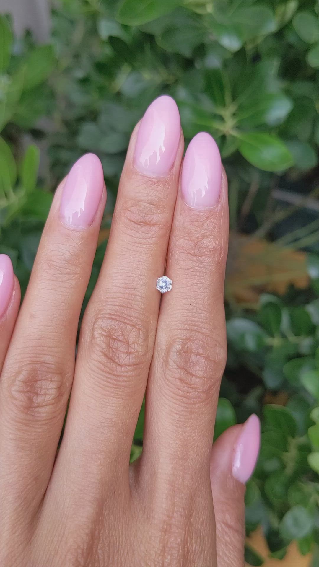 0.25 Ct. Grey Sapphire from Ceylon (Sri Lanka) Size Video