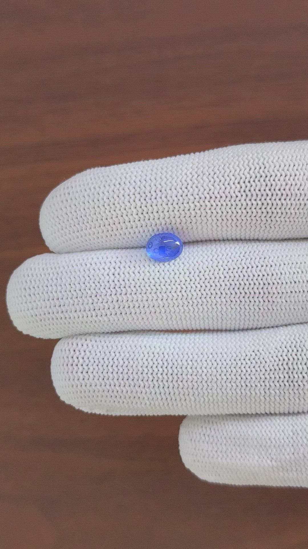 1.73 Ct. Blue Star Sapphire from Ceylon (Sri Lanka) Size Video