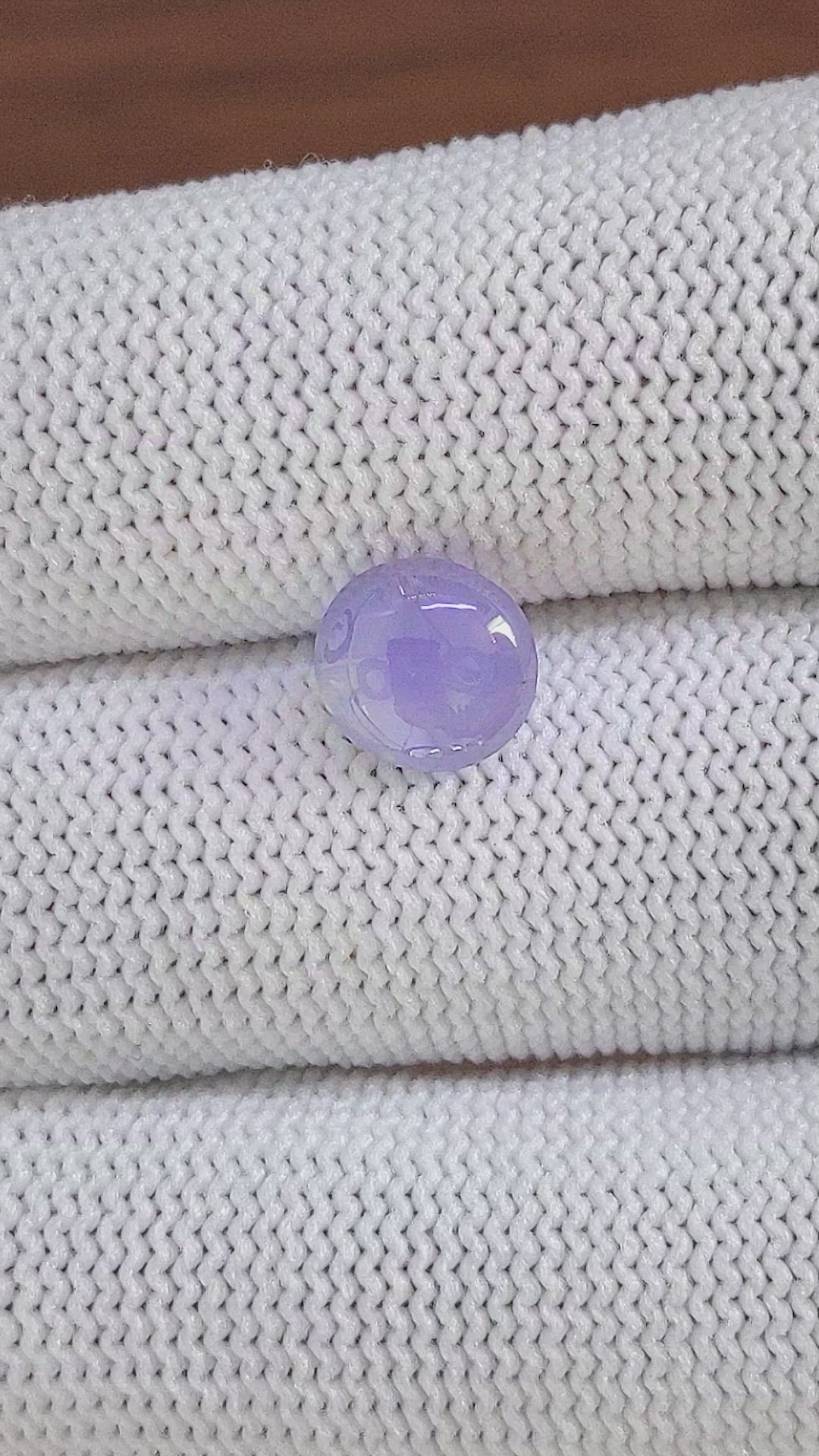2.82 Ct. Bluish Purple Star Sapphire from Ceylon (Sri Lanka) Size Video