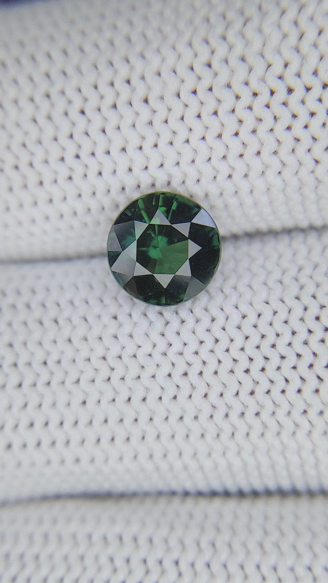 2.03 Ct. Green Sapphire from Ceylon (Sri Lanka) Size Video