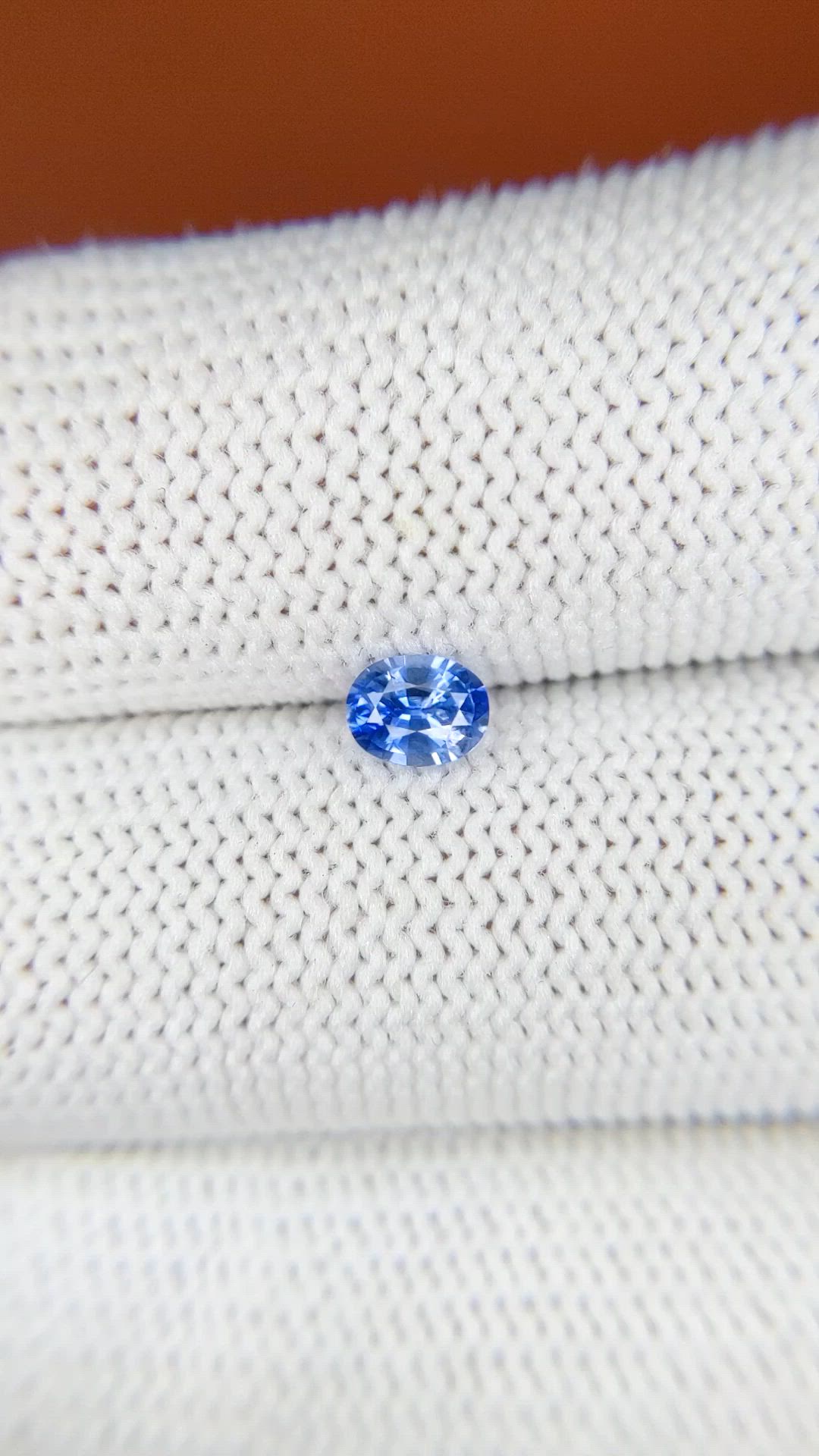 0.45 Ct. Blue Sapphire from Ceylon (Sri Lanka) Size Video