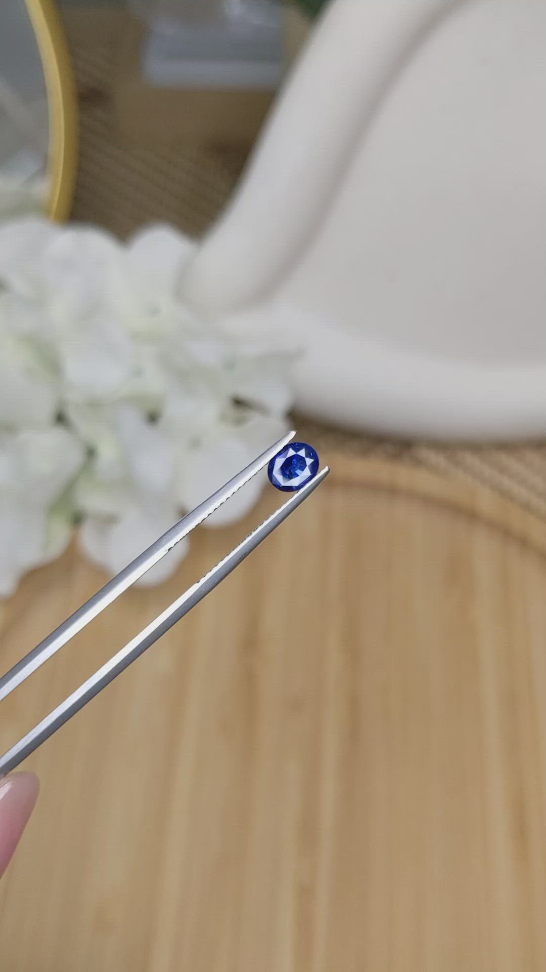 0.69 Ct. Blue Sapphire from Ceylon (Sri Lanka) Size Video