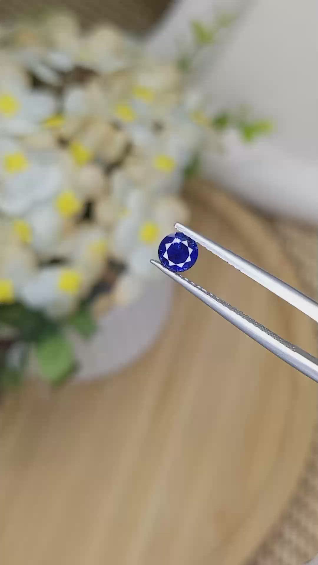 0.54 Ct. Blue Sapphire from Ceylon (Sri Lanka) Size Video