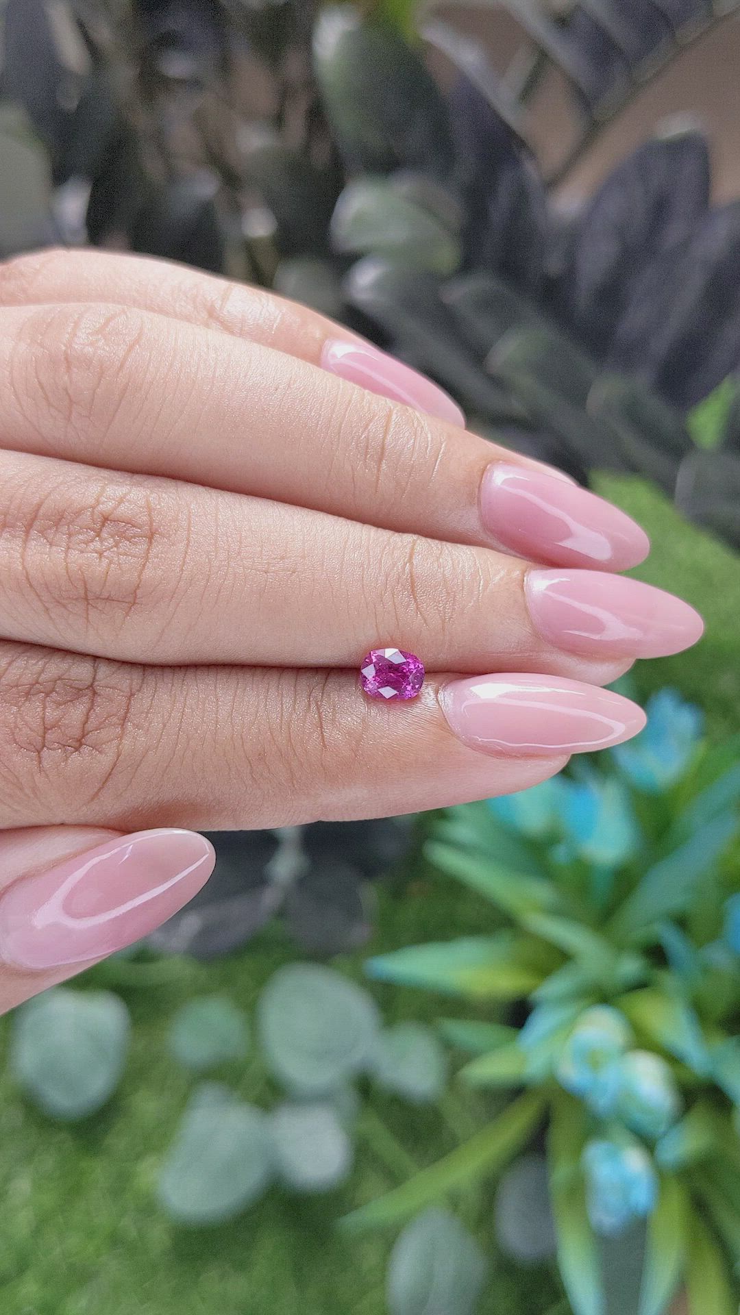 0.70 Ct. Purplish Pink Sapphire from Tanzania Size Video