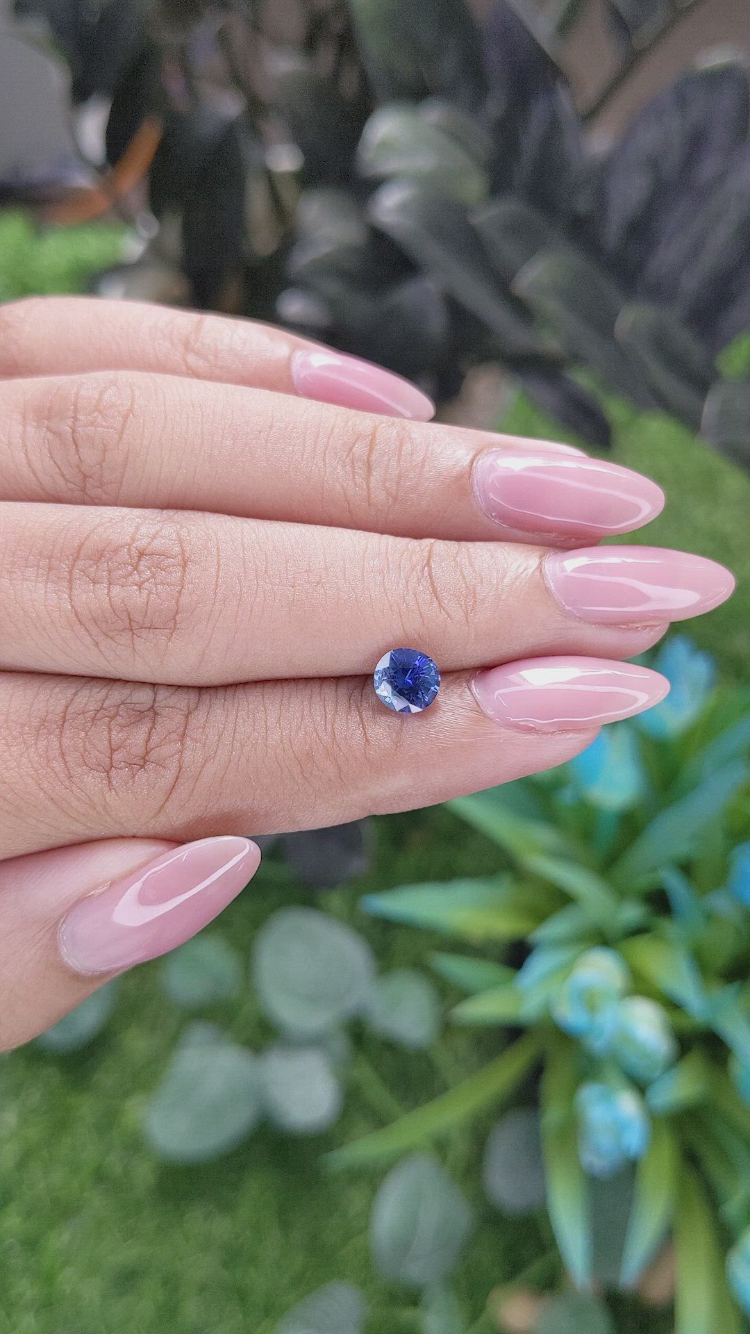 1.00 Ct. Blue Sapphire from Tanzania Size Video