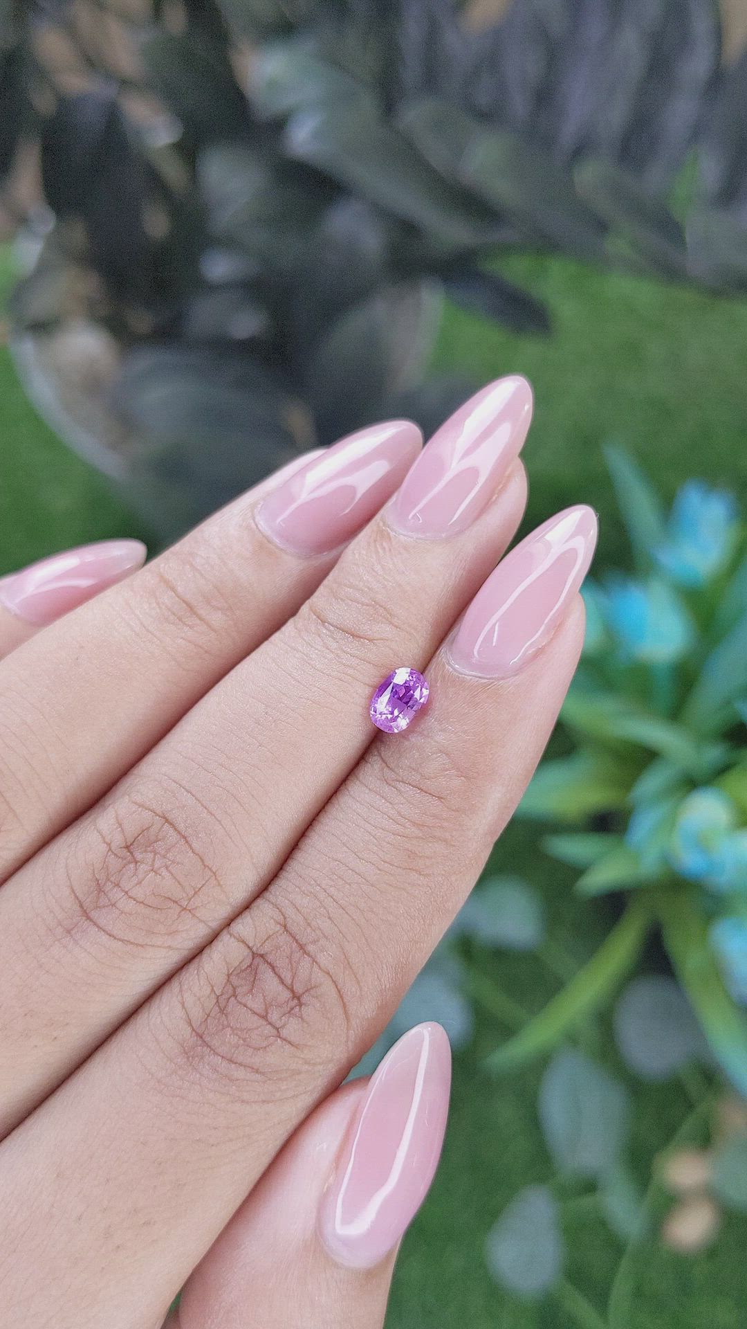 0.71 Ct. Pinkish Purple Sapphire from Tanzania Size Video