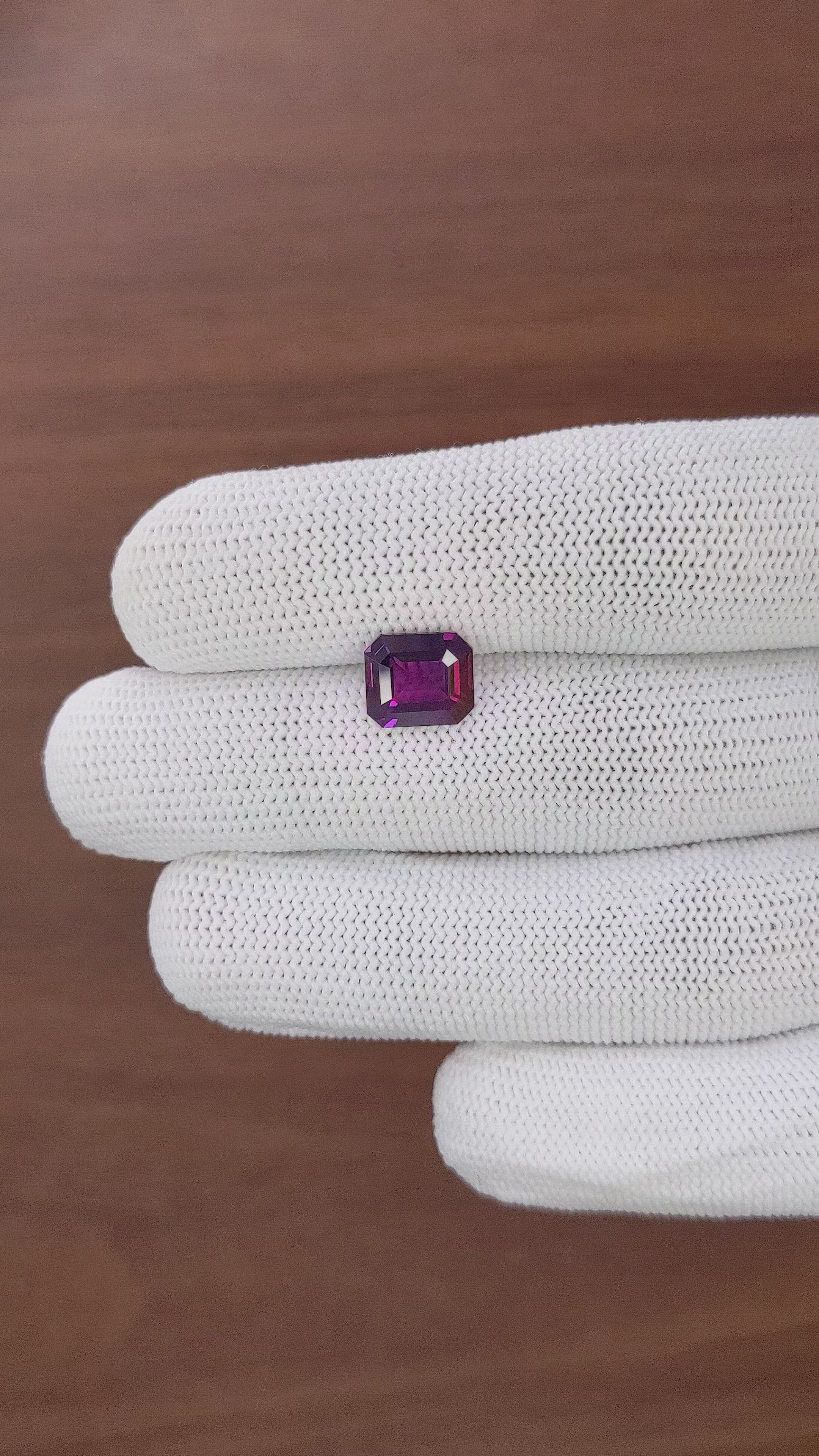 3.16 Ct. Purple Sapphire from Tanzania Size Video