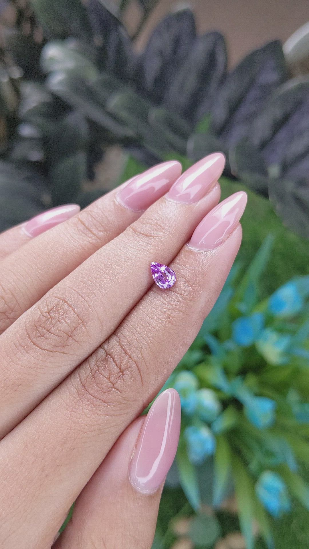0.62 Ct. Pinkish Purple Sapphire from Tanzania Size Video
