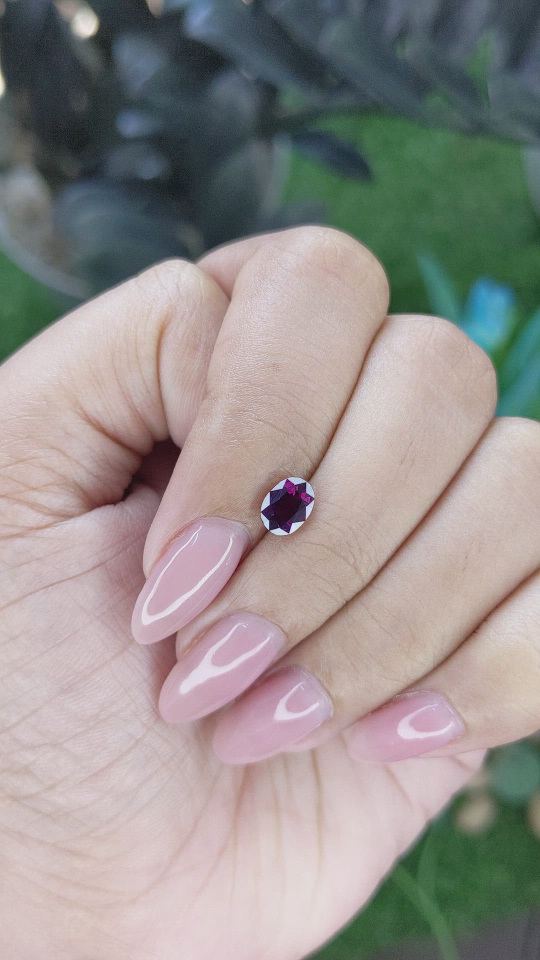 1.03 Ct. Pinkish Purple Sapphire from Tanzania Size Video