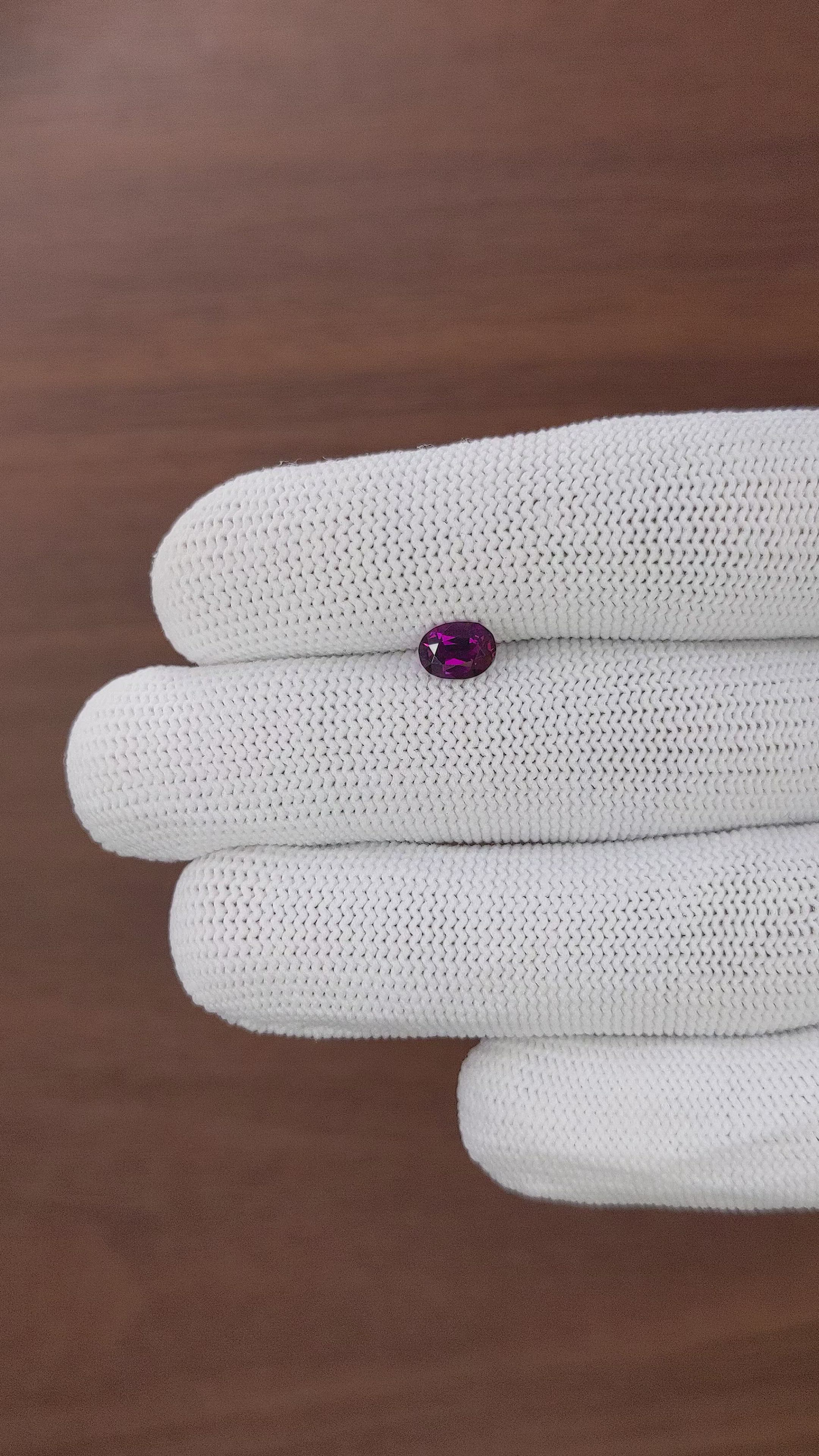 1.03 Ct. Pinkish Purple Sapphire from Tanzania Size Video