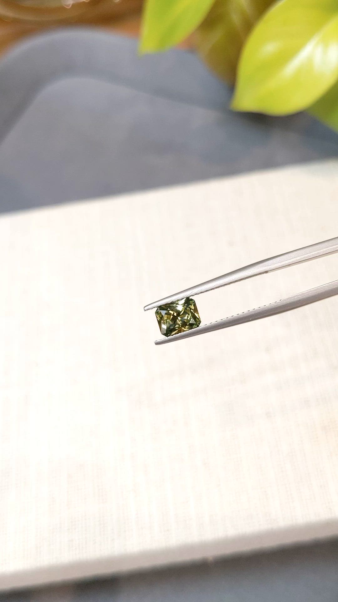 1.03 Ct. Yellowish Green Sapphire from Montana Size Video