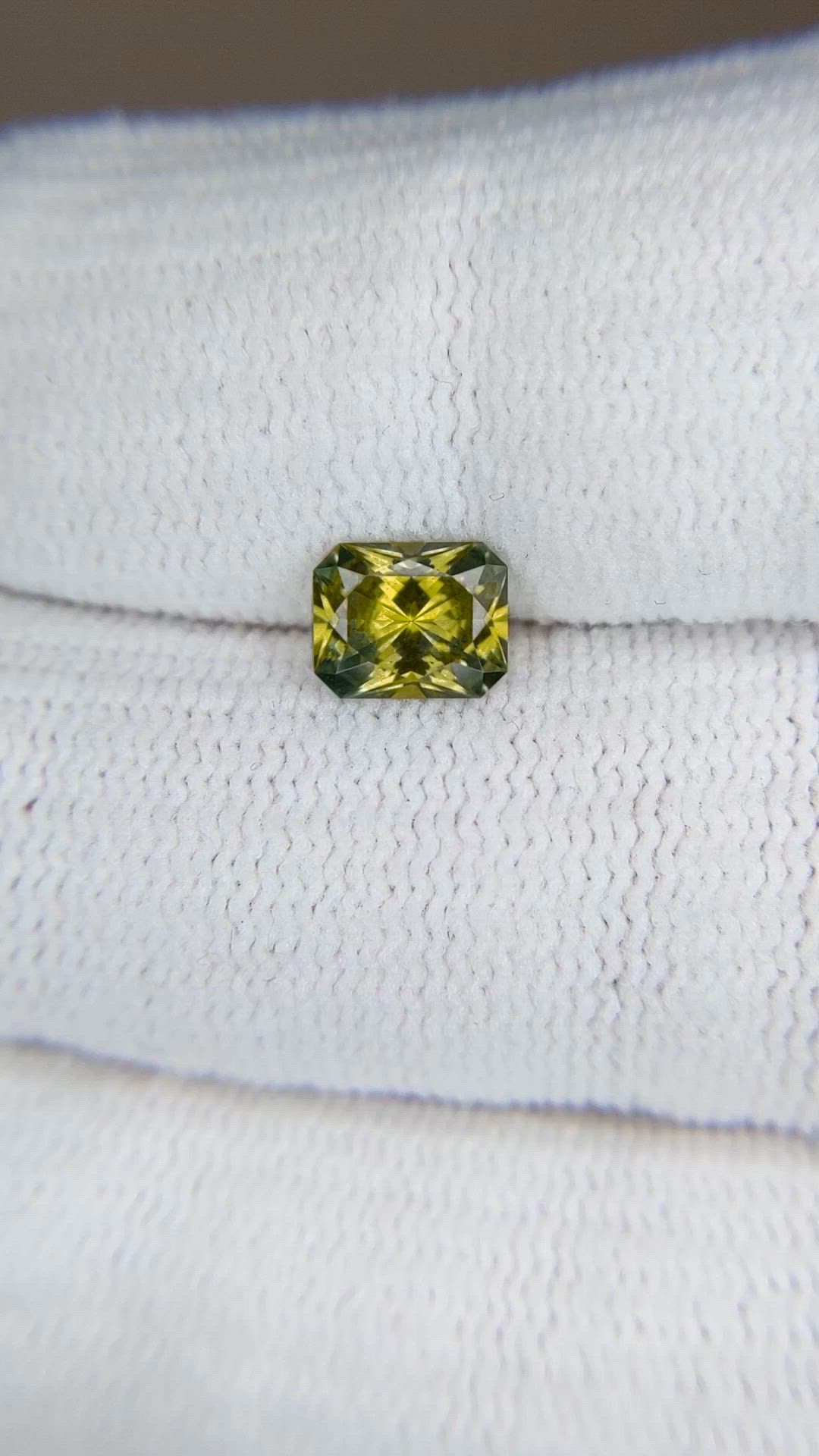 1.03 Ct. Yellowish Green Sapphire from Montana Size Video