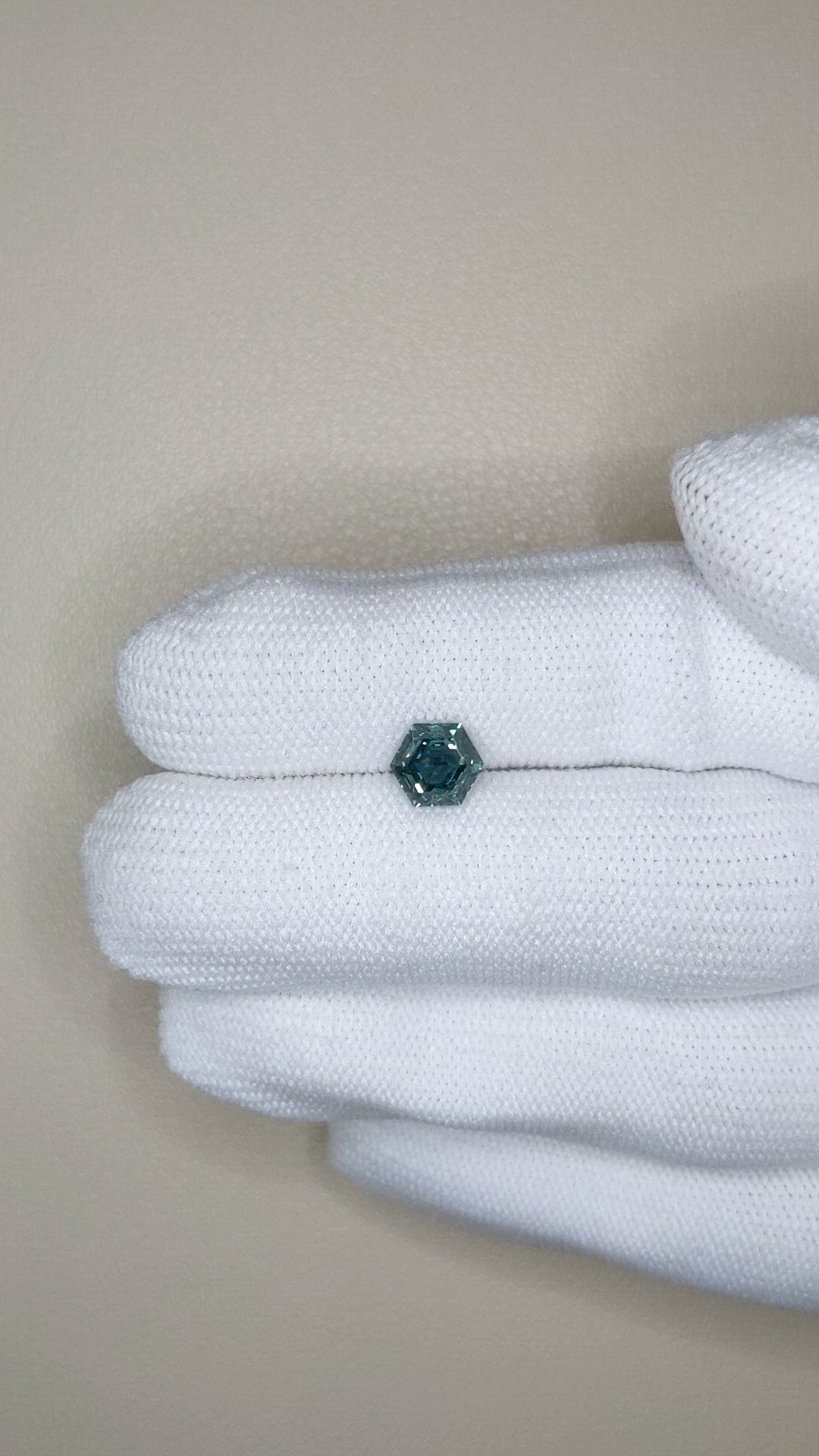 1.46 Ct. Bluish Green Sapphire from Montana Size Video