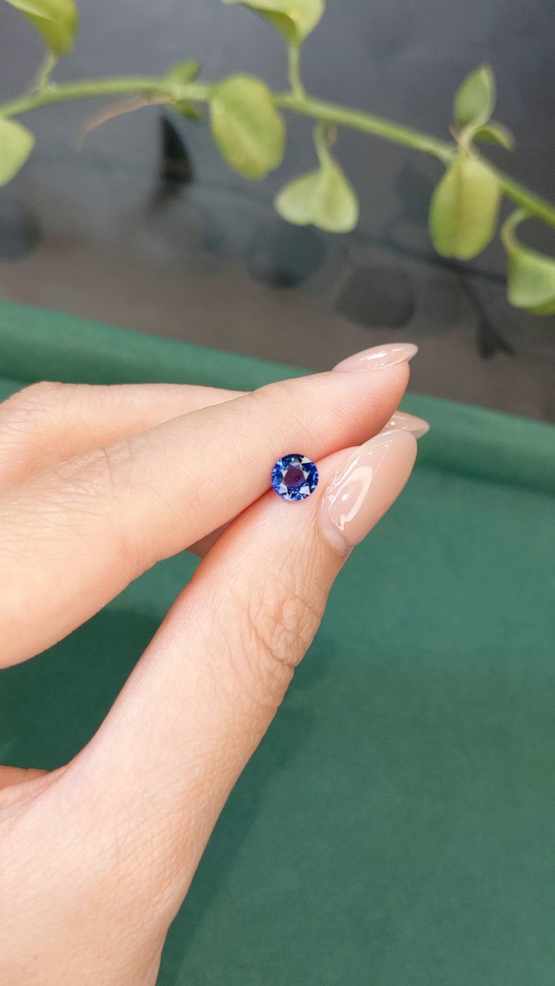 0.90 Ct. Blue Sapphire from Ceylon (Sri Lanka) Size Video