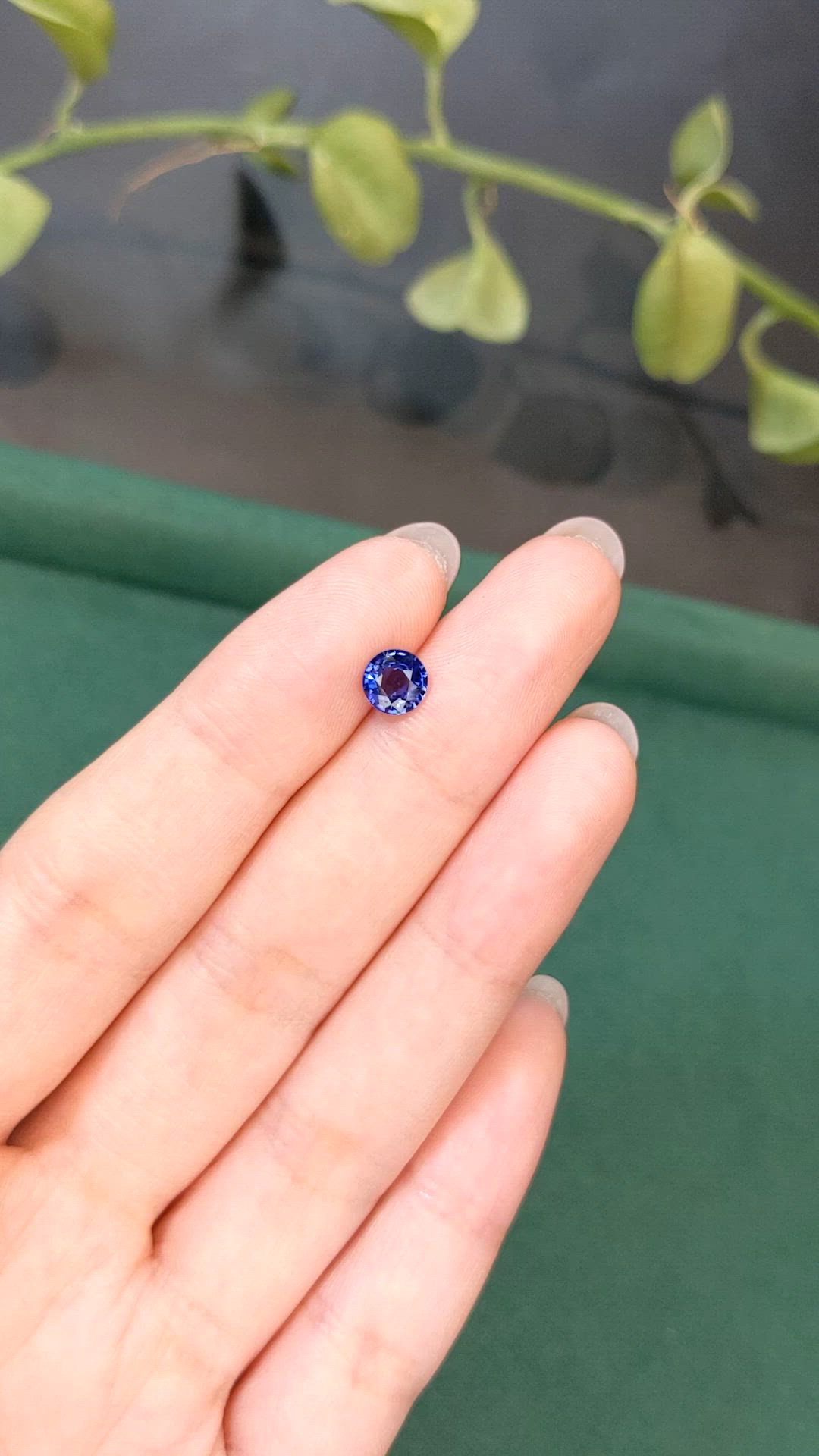0.90 Ct. Blue Sapphire from Ceylon (Sri Lanka) Size Video