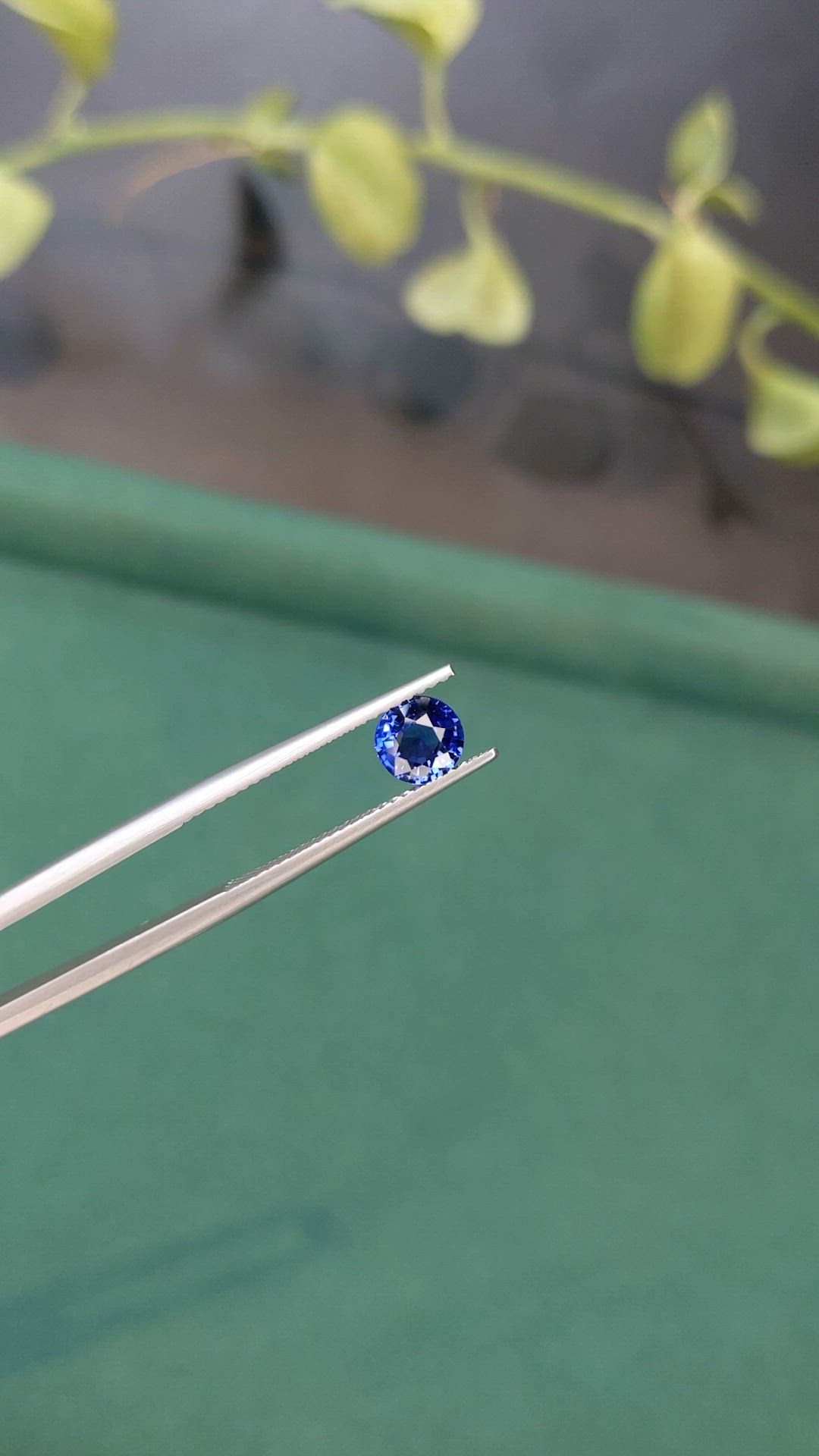 0.90 Ct. Blue Sapphire from Ceylon (Sri Lanka) Size Video