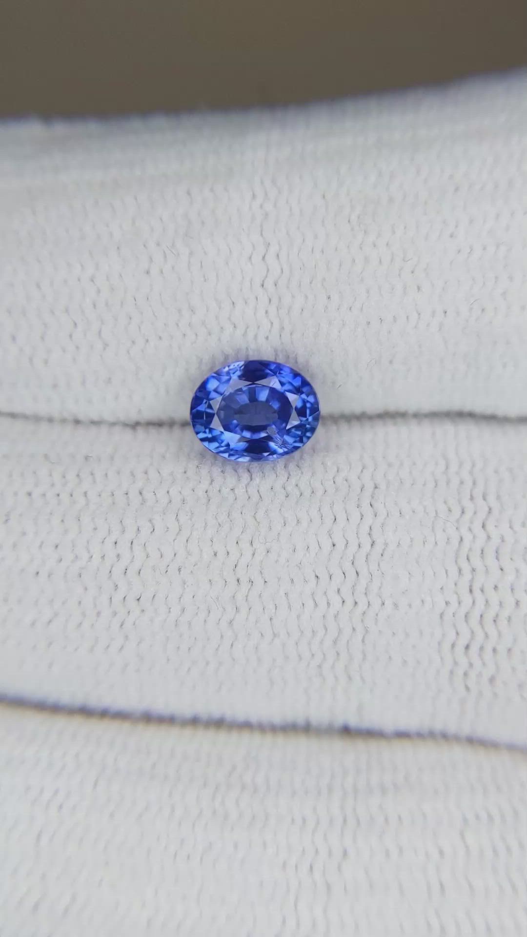 1.62 Ct. Blue Sapphire from Ceylon (Sri Lanka) Size Video