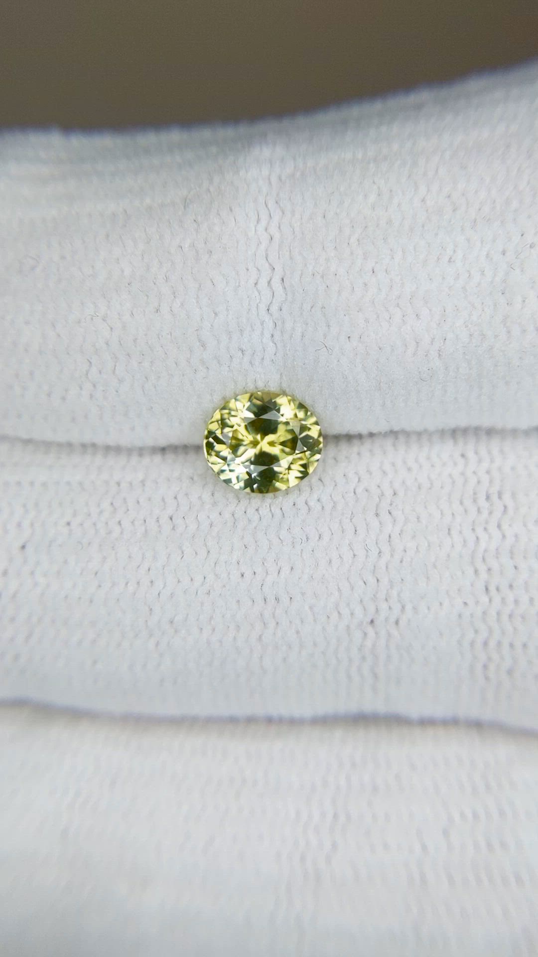 1.12 Ct. Greenish Yellow Sapphire from Montana Size Video