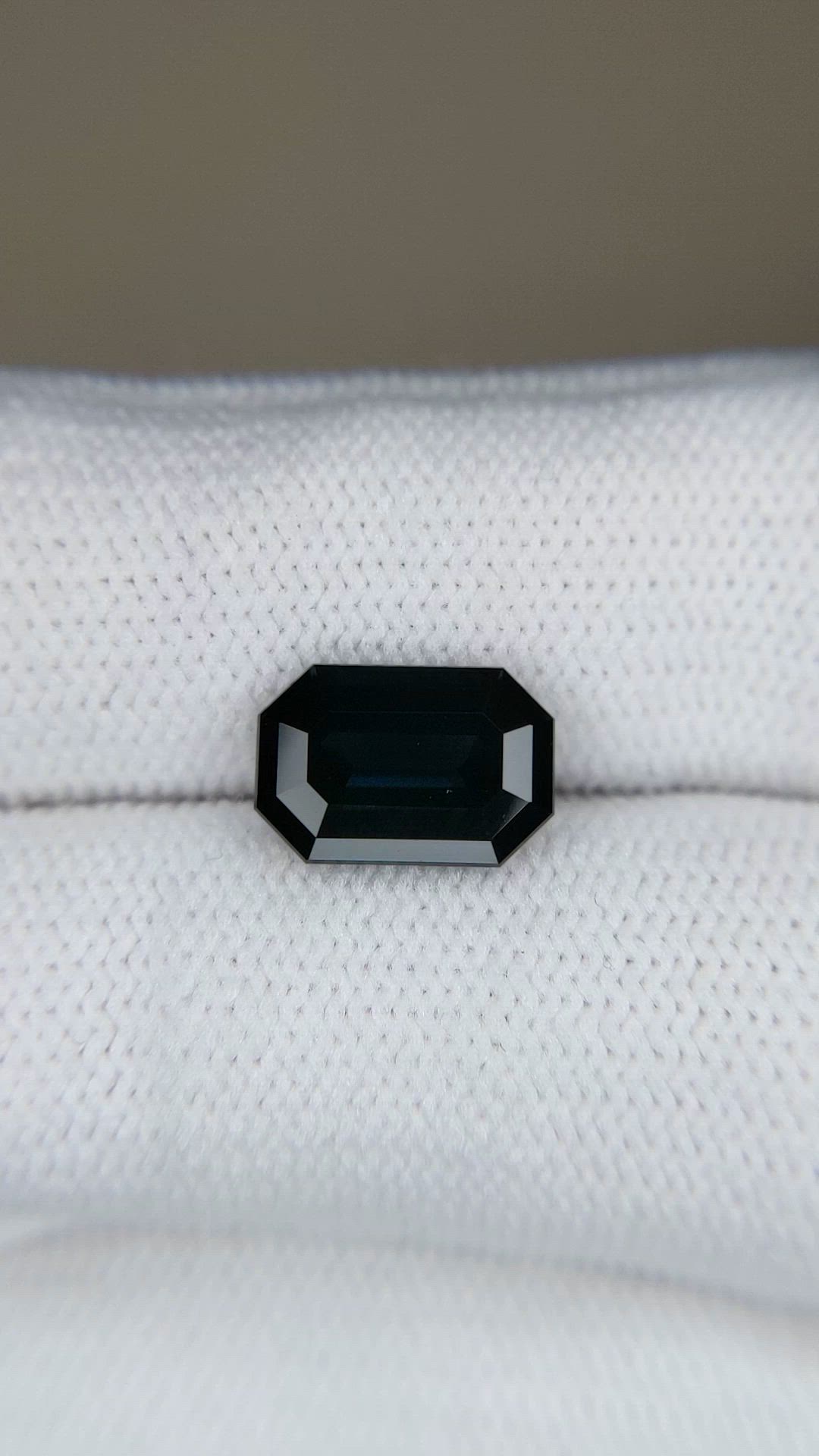 3.17 Ct. Blue Sapphire from Australia Size Video