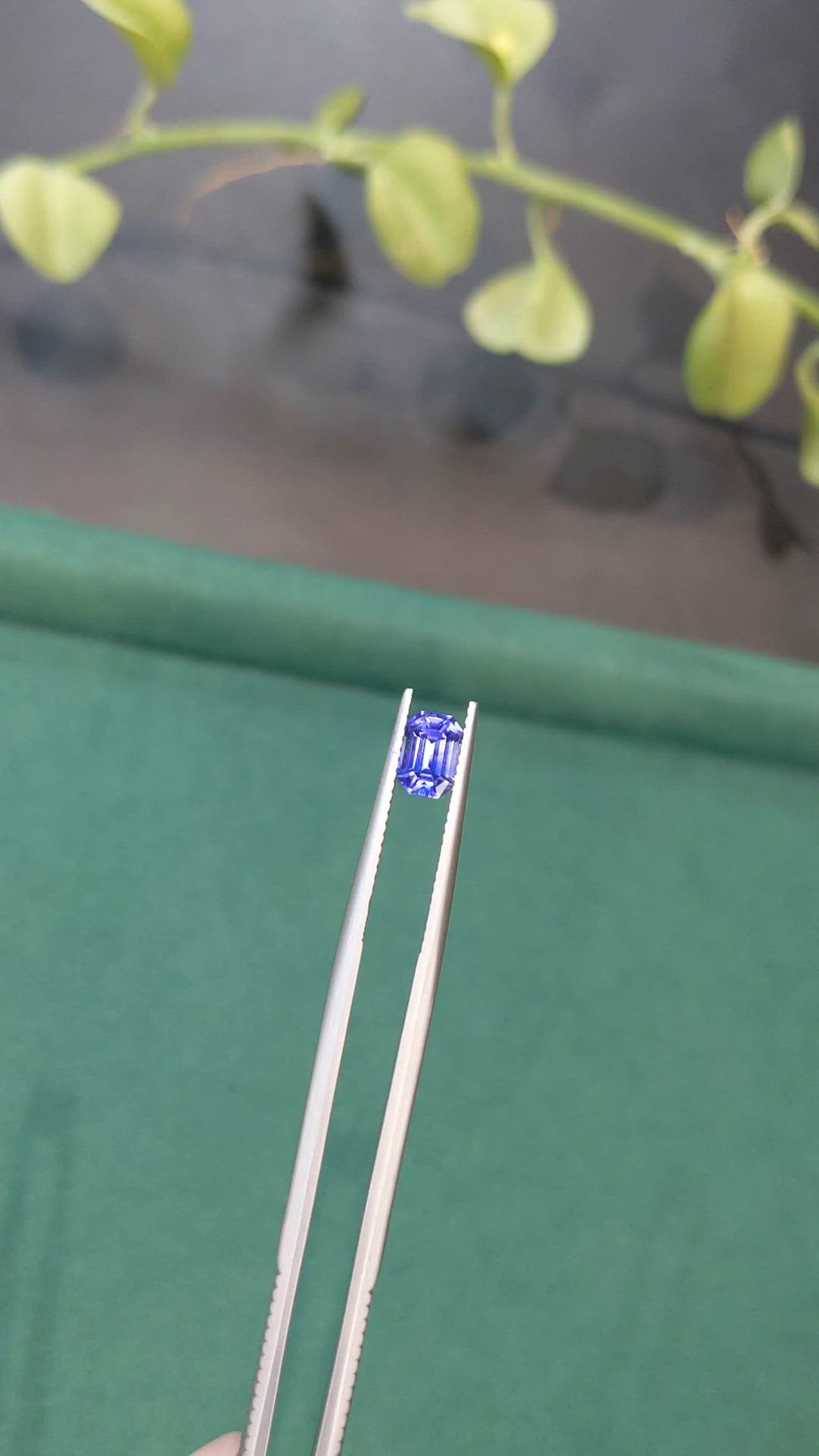 1.15 Ct. Purplish Blue Sapphire from Ceylon (Sri Lanka) Size Video