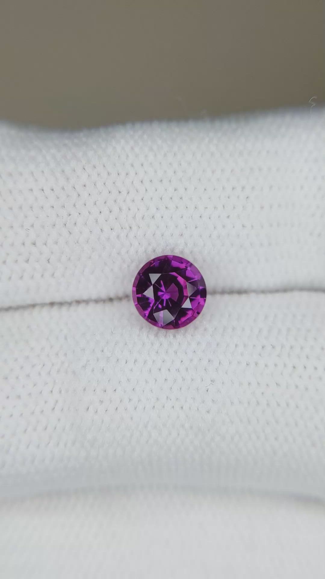 1.22 Ct. Pinkish Purple Sapphire from Ceylon (Sri Lanka) Size Video
