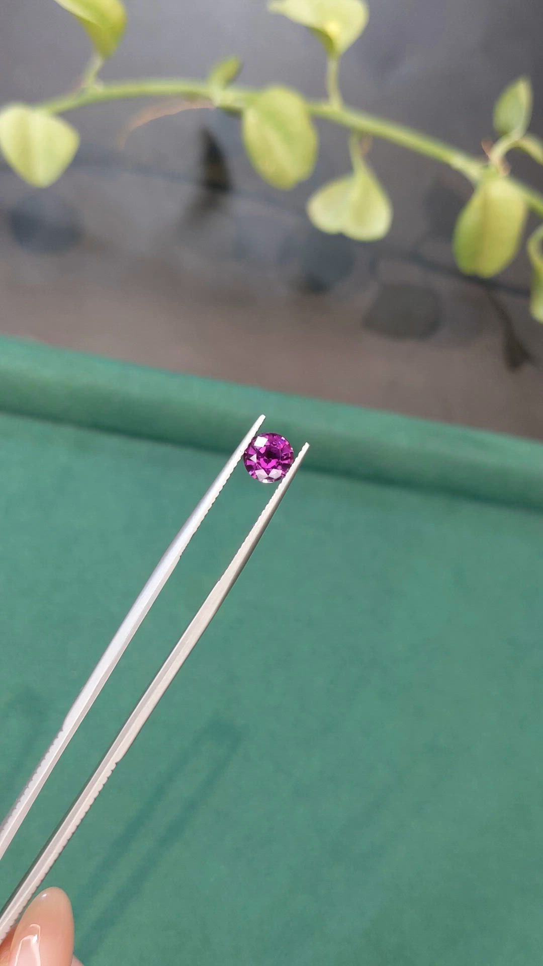 1.22 Ct. Pinkish Purple Sapphire from Ceylon (Sri Lanka) Size Video