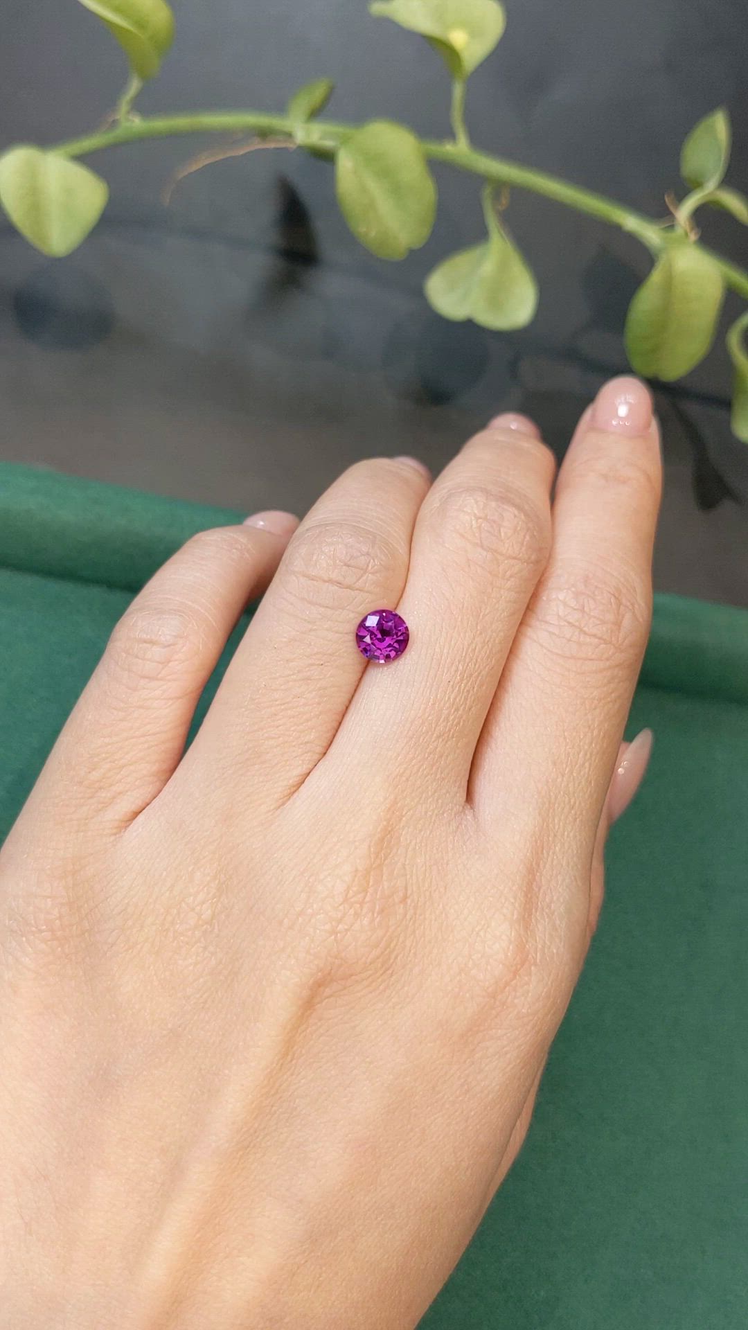 1.22 Ct. Pinkish Purple Sapphire from Ceylon (Sri Lanka) Size Video
