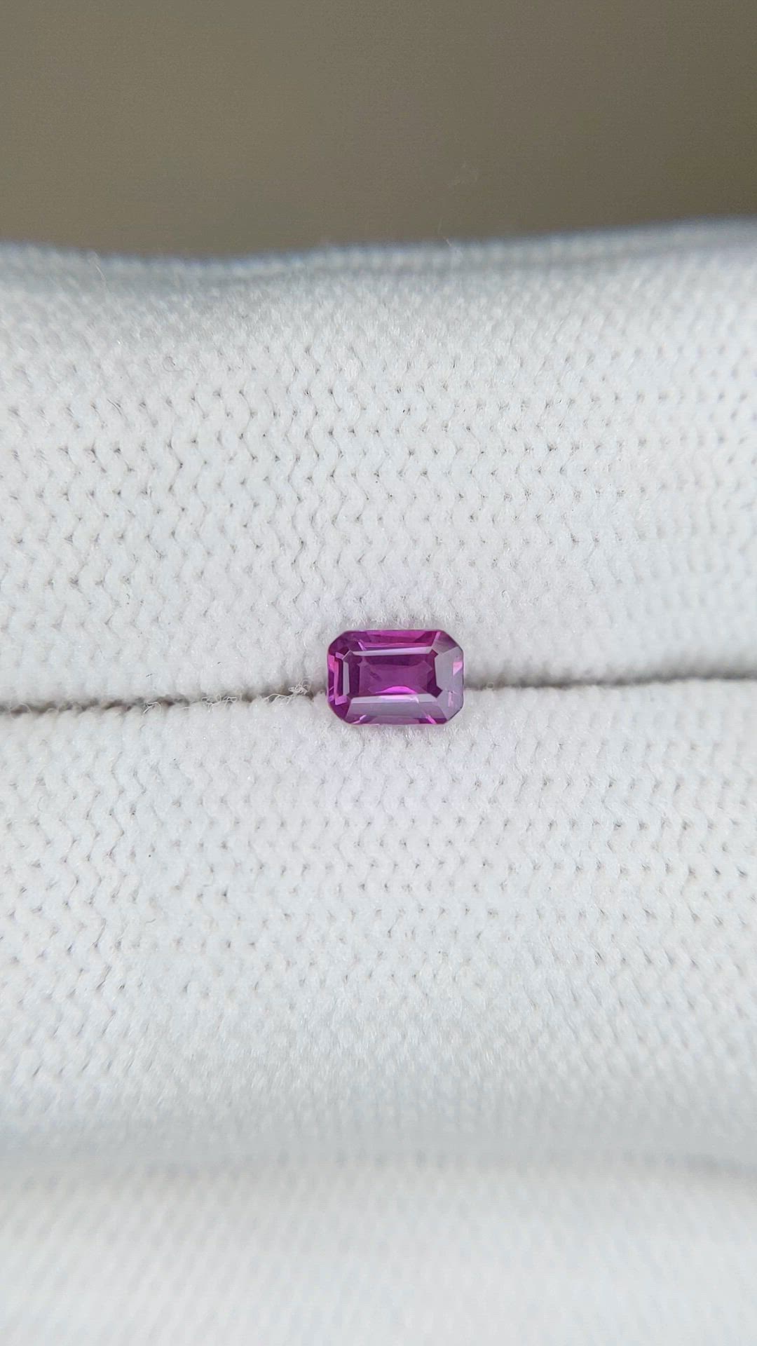 0.33 Ct. Pinkish Purple Sapphire from Ceylon (Sri Lanka) Size Video