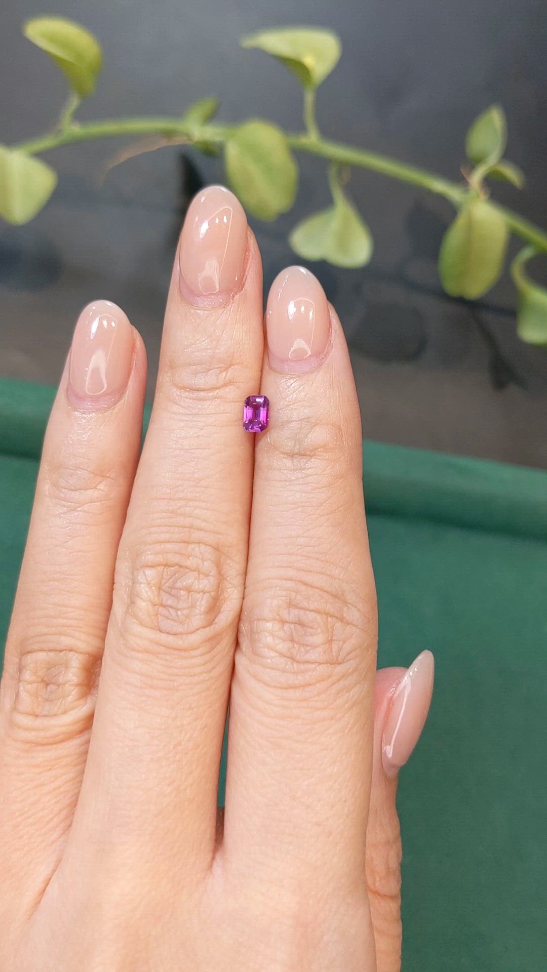 0.33 Ct. Pinkish Purple Sapphire from Ceylon (Sri Lanka) Size Video