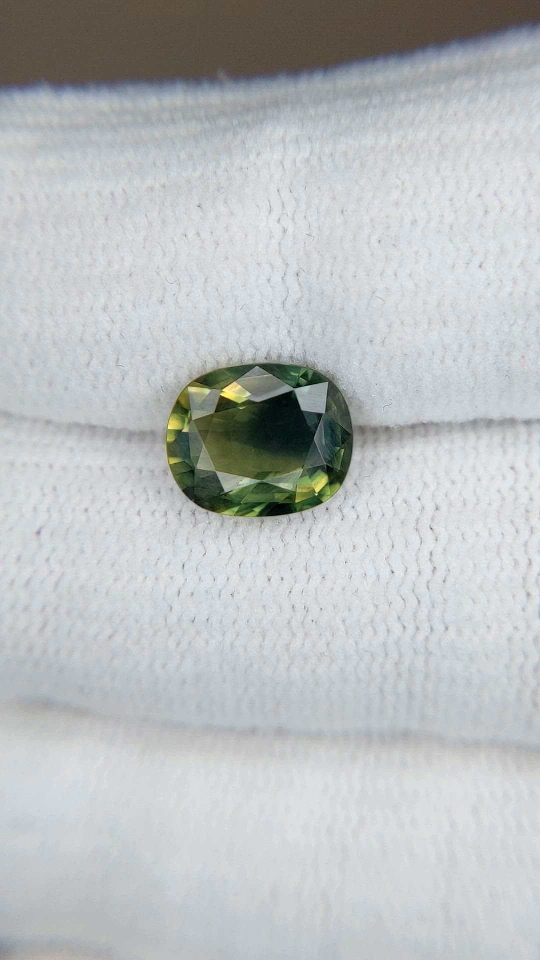 2.84 Ct. Bluish Green Sapphire from Thailand Size Video