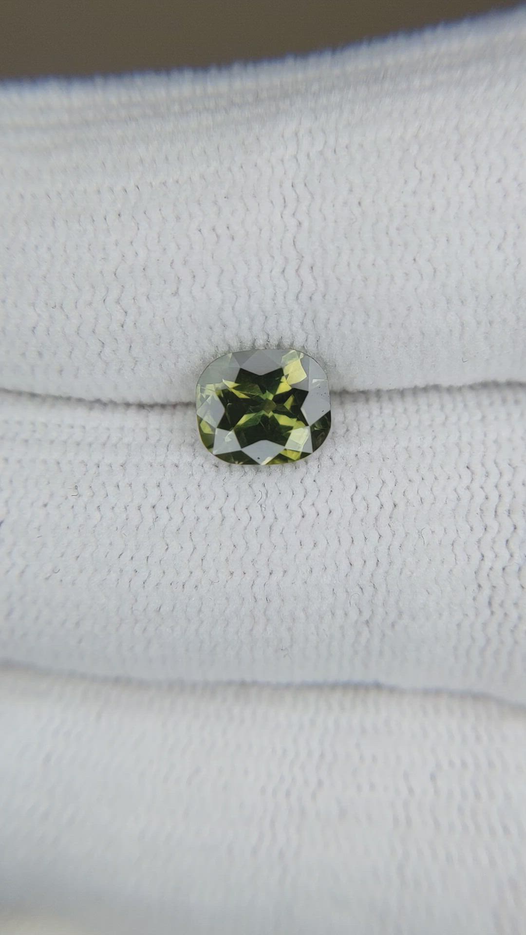 1.30 Ct. Yellowish Green Sapphire from Thailand Size Video