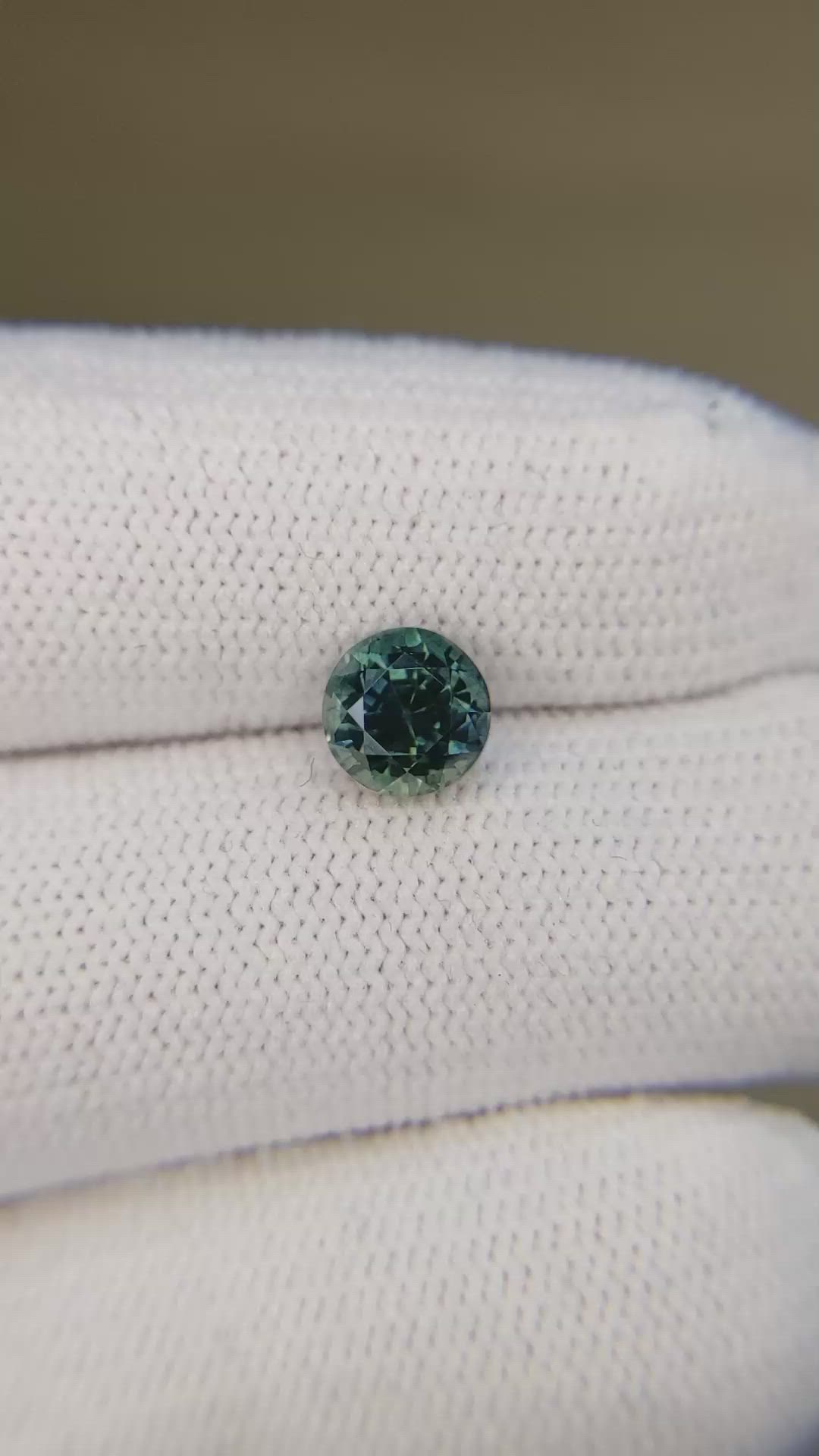 1.42 Ct. Bluish Green Sapphire from Montana Size Video